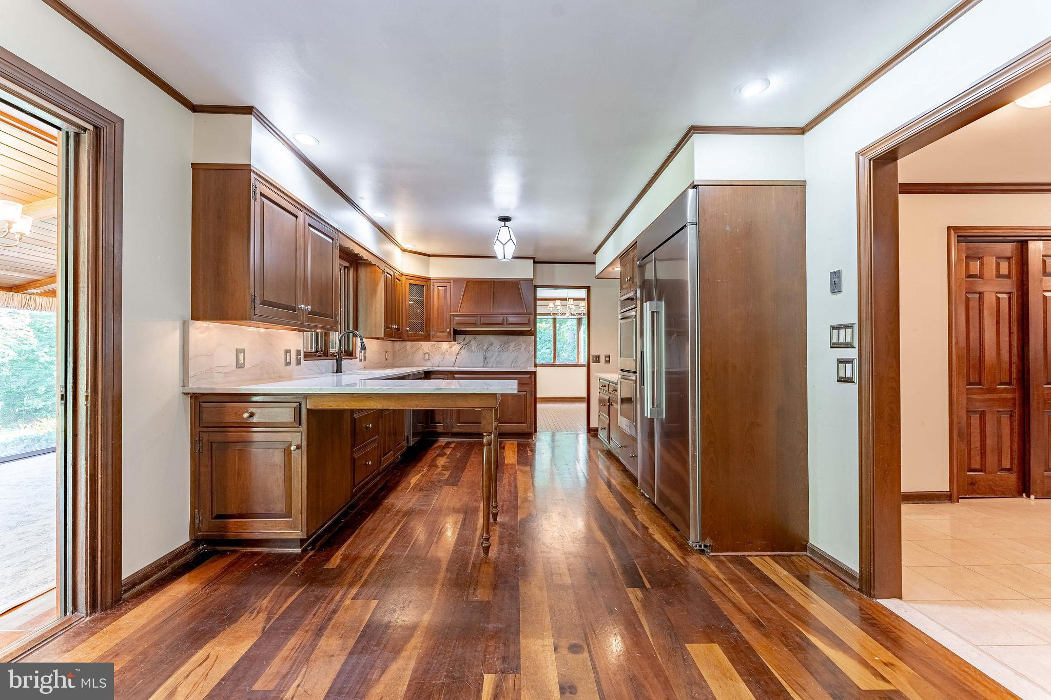 FOX RUN - Residential