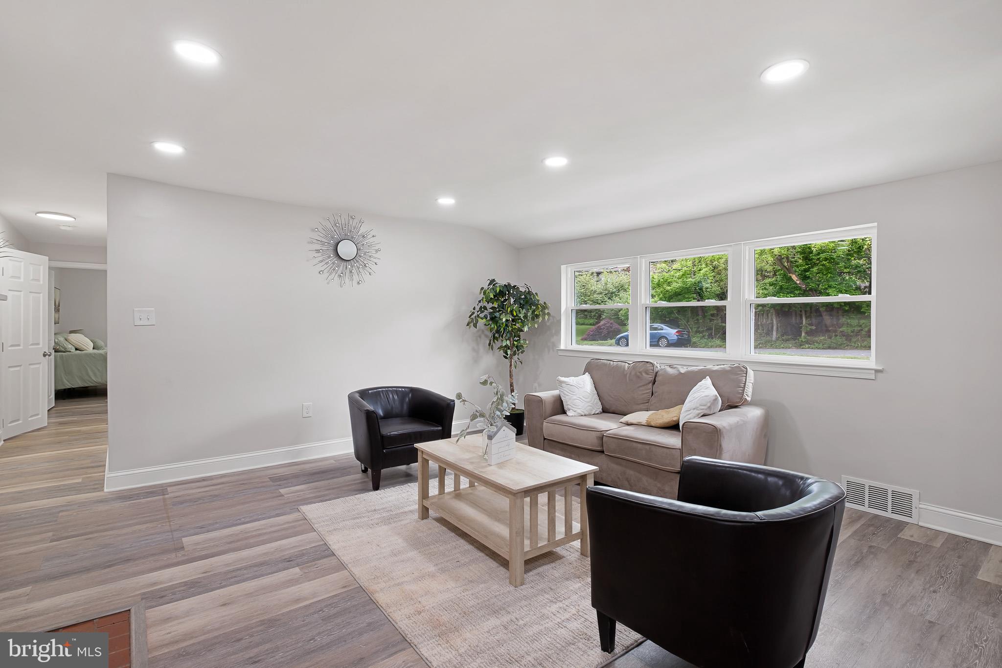PENNY ACRES - Residential