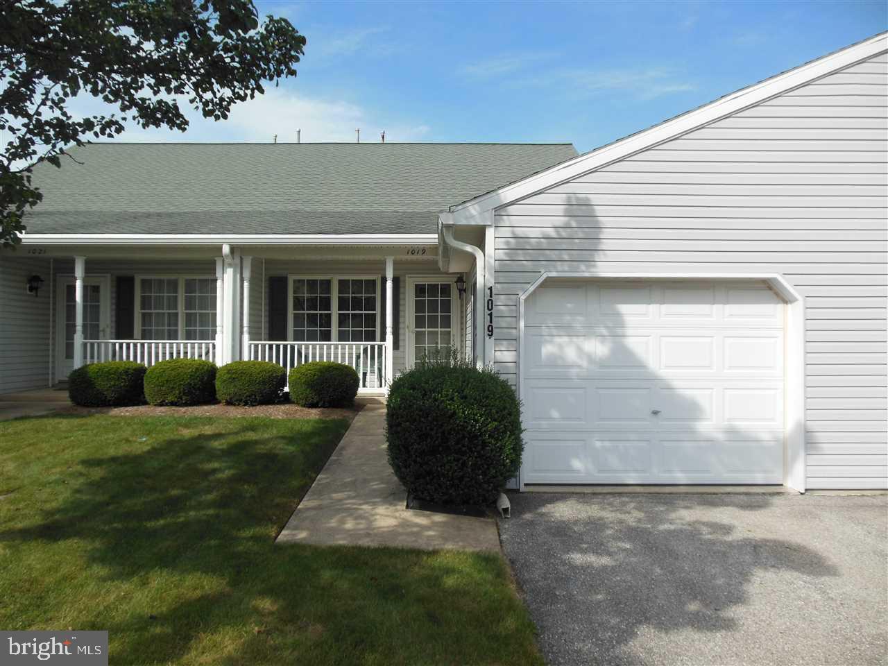 Remarkable Two Bedroom One Full Bath Condo Featuring: Attached One Car Garage, Foyer with Ceramic Tile Floor, Formal Living Room and Dining Room, Oak Eat in Kitchen with Breakfast Bar and All Appliances, First floor Laundry Room with Washer and Dryer, Master Suite with His & Her Closets, 2nd Bed Rm with Sliding Door to Patio, Gas Heat, CAC, Pull down Stairs to Attic, and more.  Convenient location!!!  Great development w/community bldg.