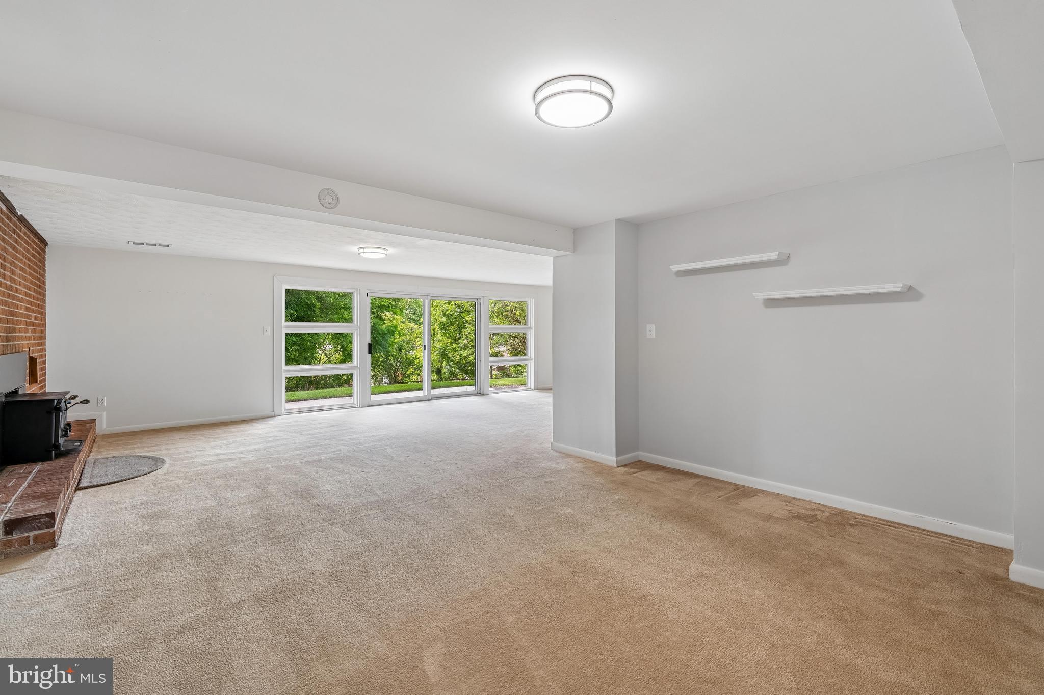 FOXHALL - Residential