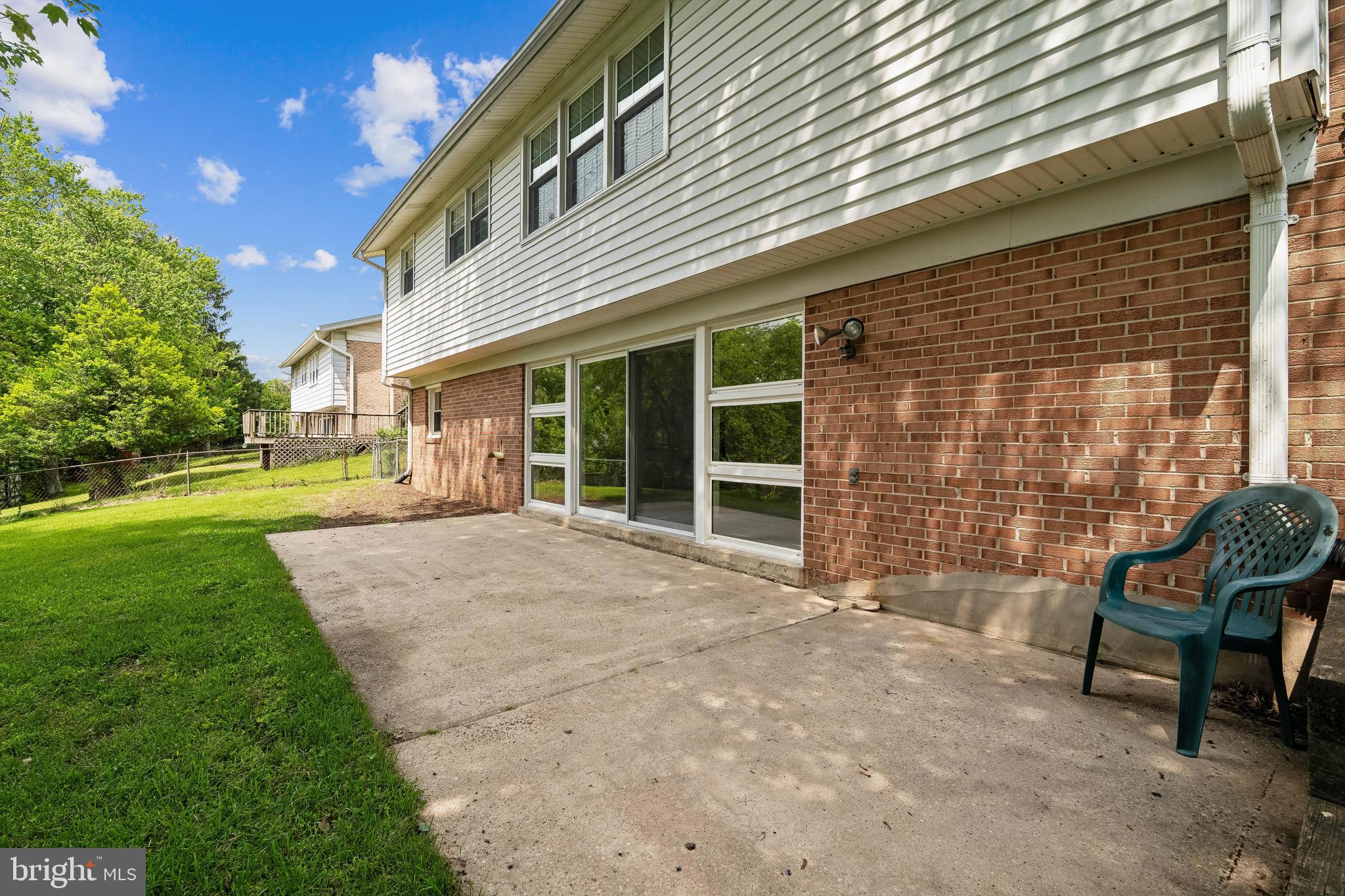 FOXHALL - Residential