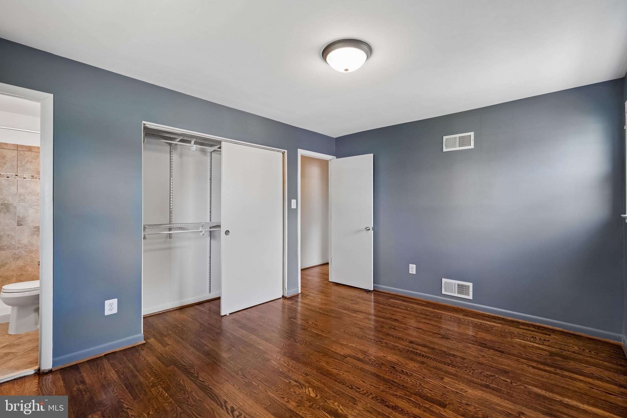 FOXHALL - Residential