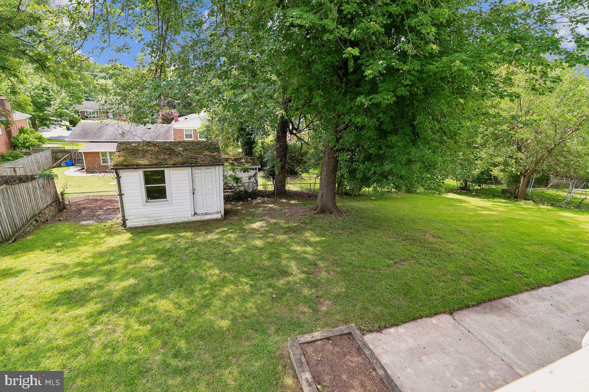 FOXHALL - Residential