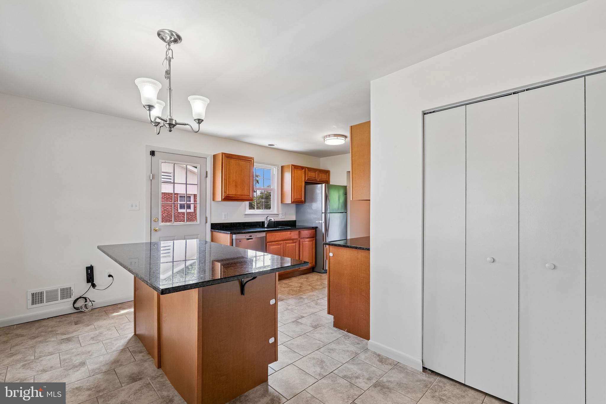FOXHALL - Residential
