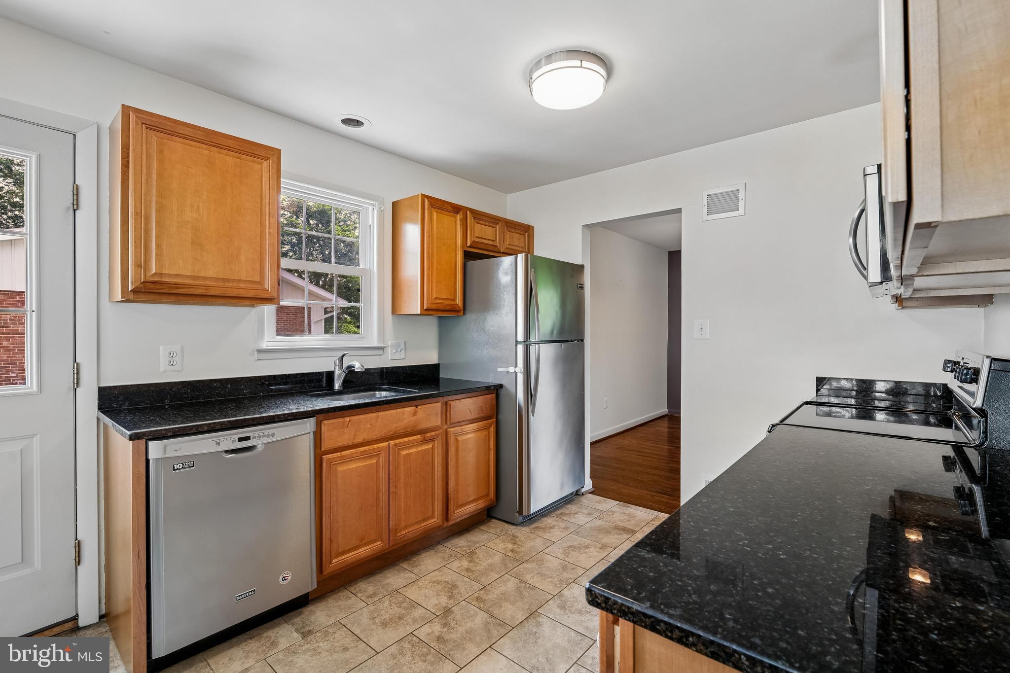 FOXHALL - Residential