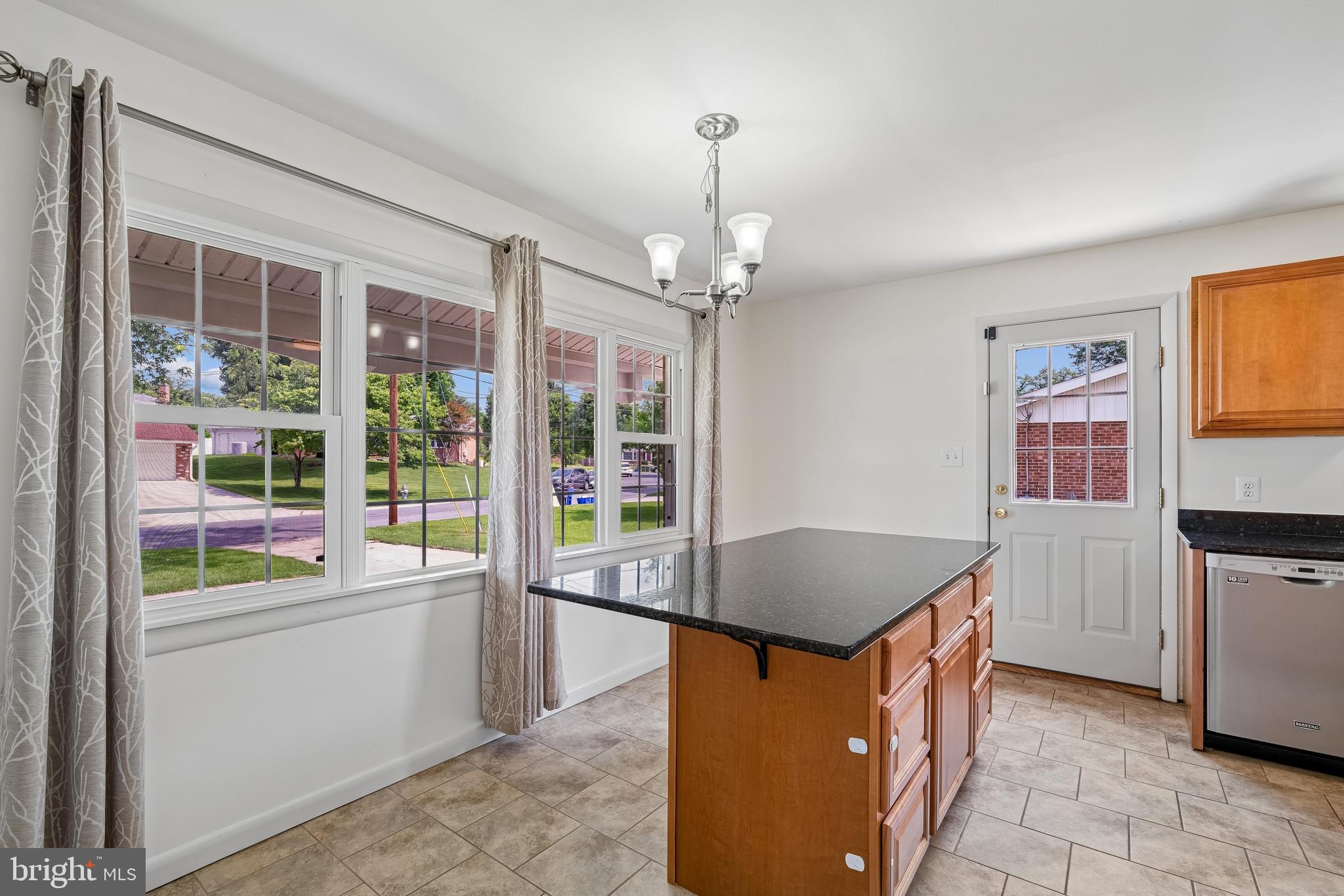 FOXHALL - Residential