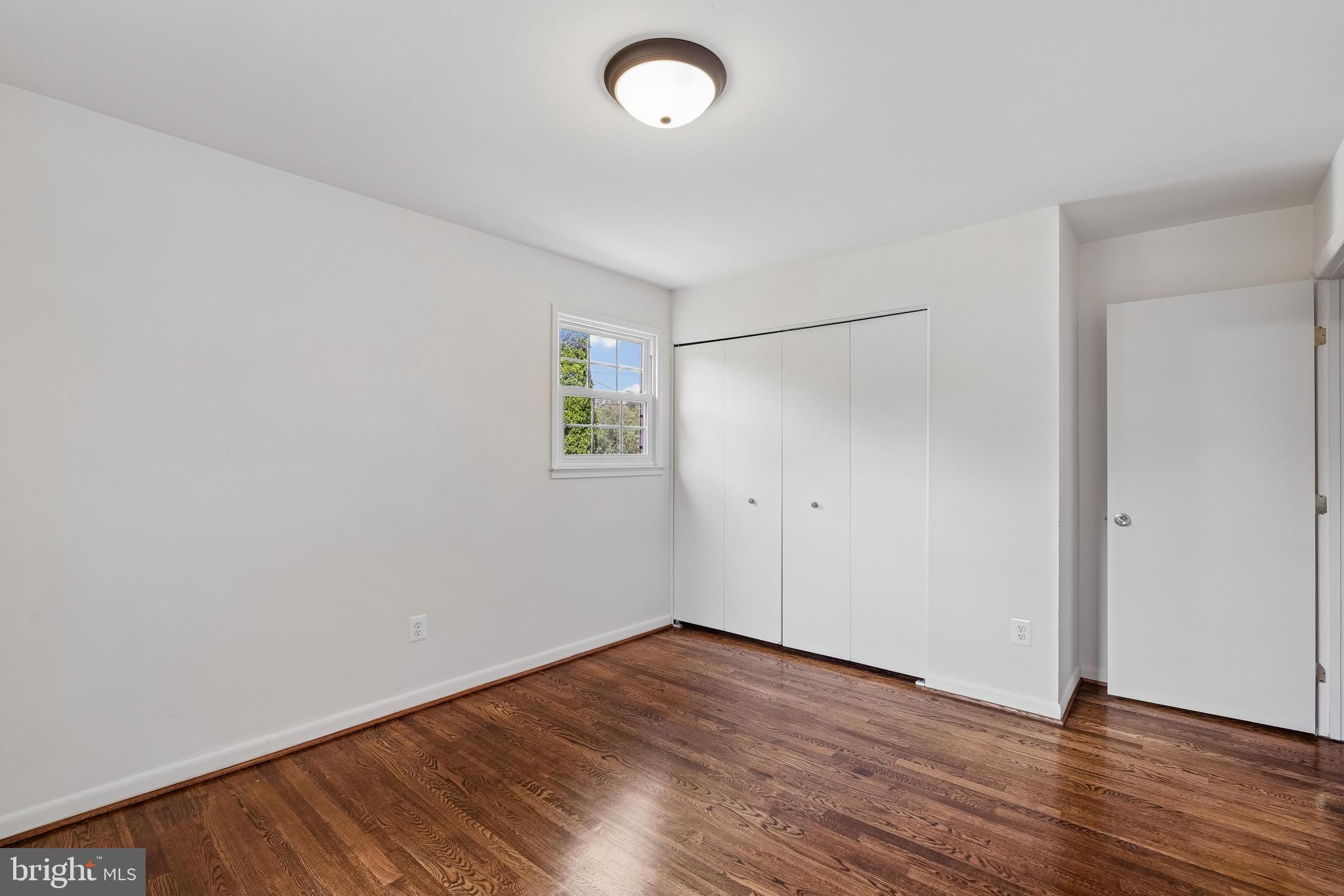 FOXHALL - Residential