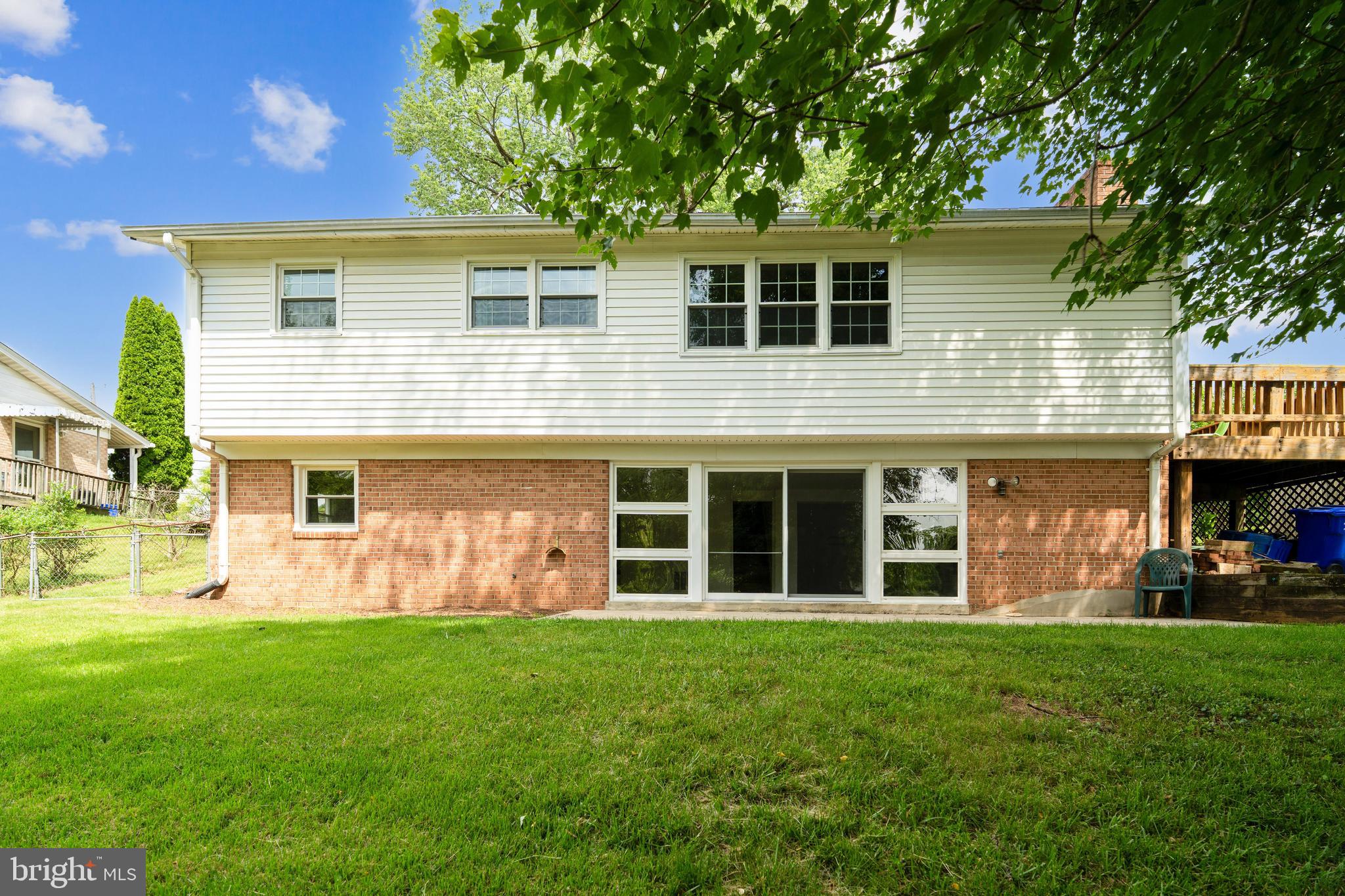 FOXHALL - Residential