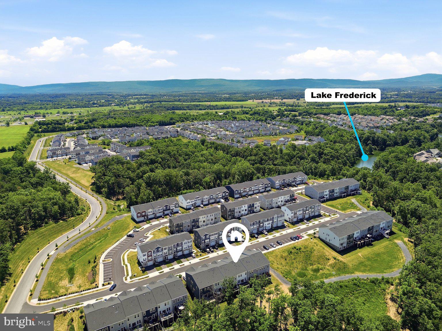 LAKE FREDERICK - Residential