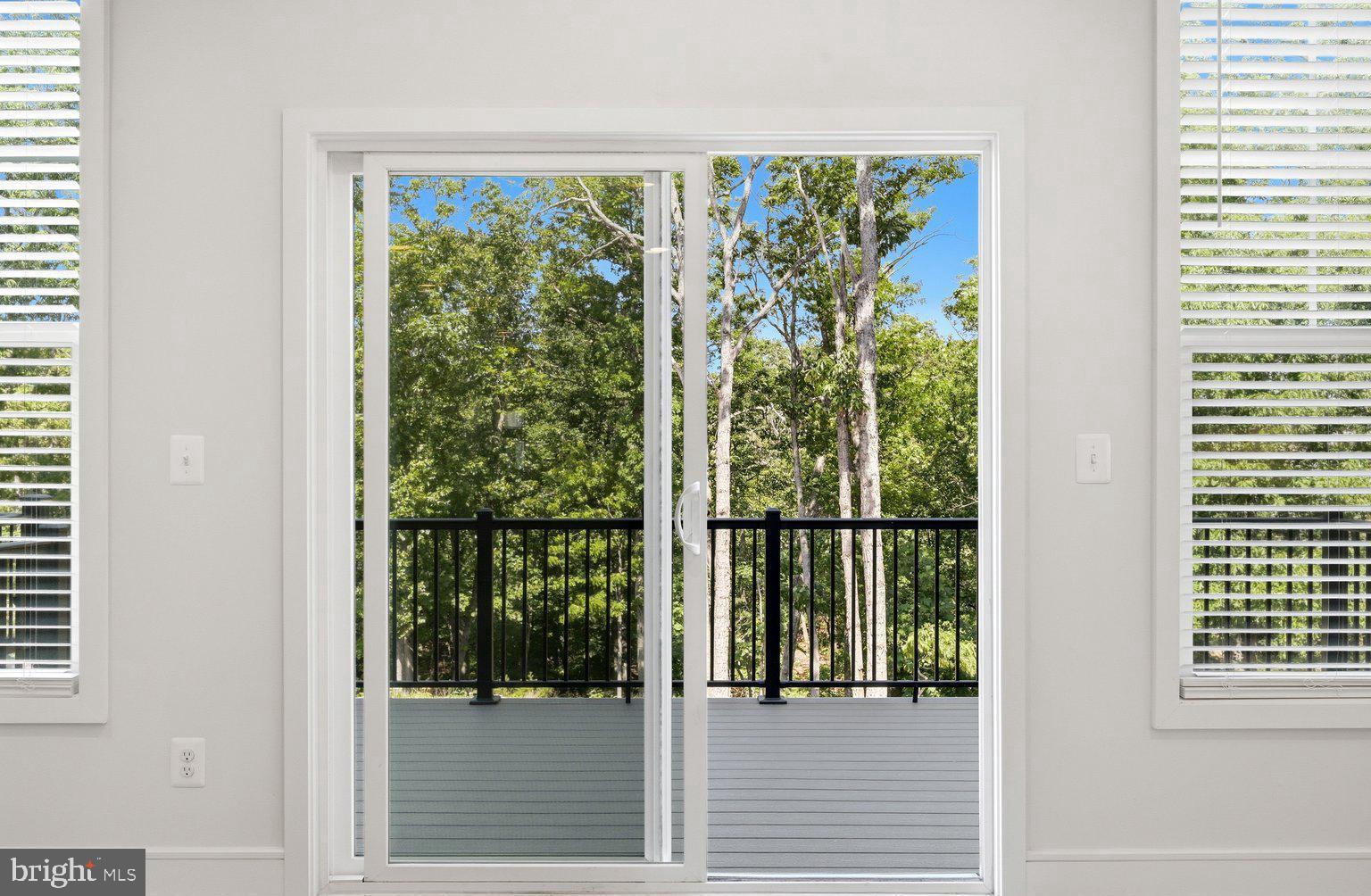 LAKE FREDERICK - Residential