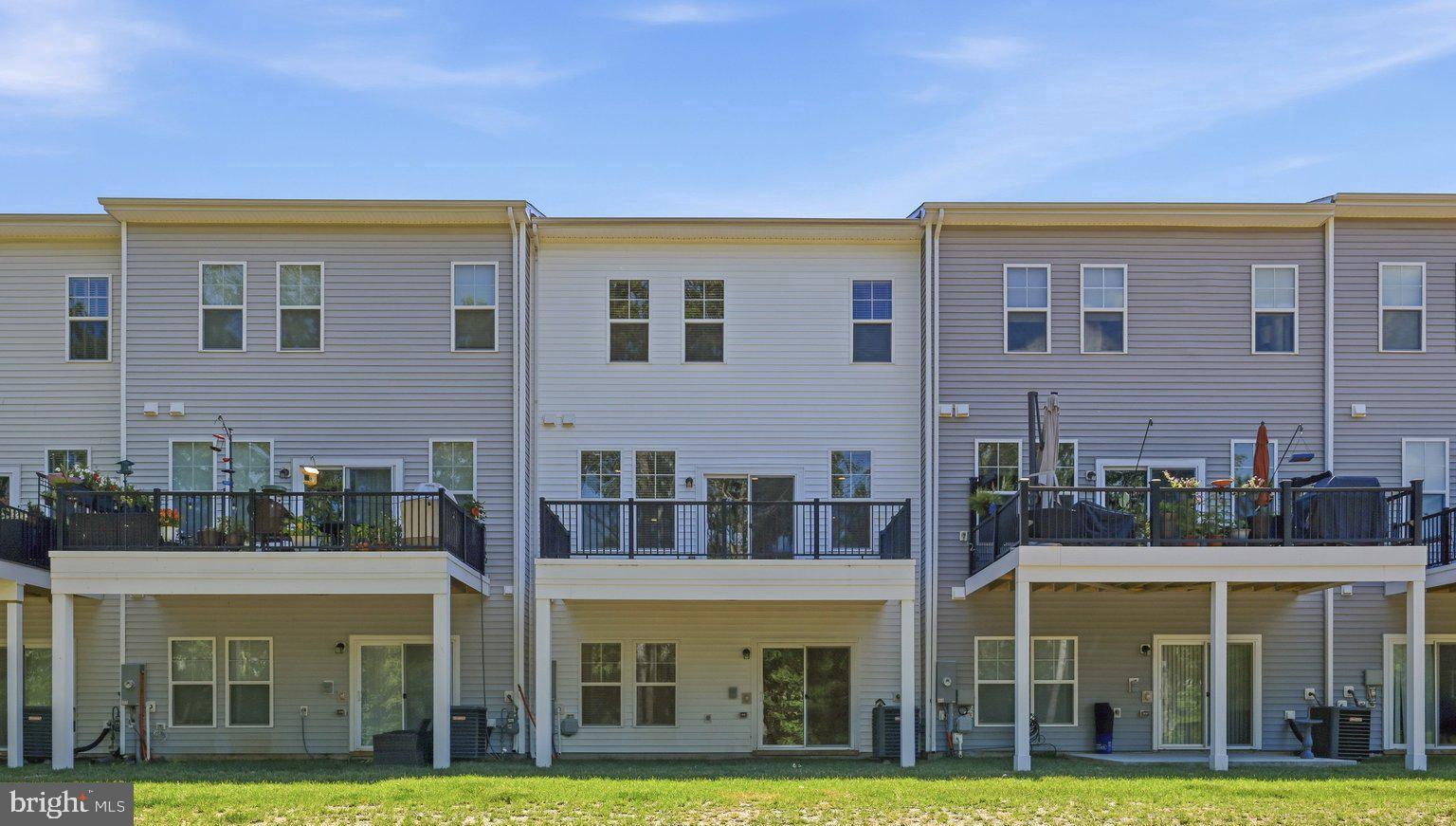 LAKE FREDERICK - Residential