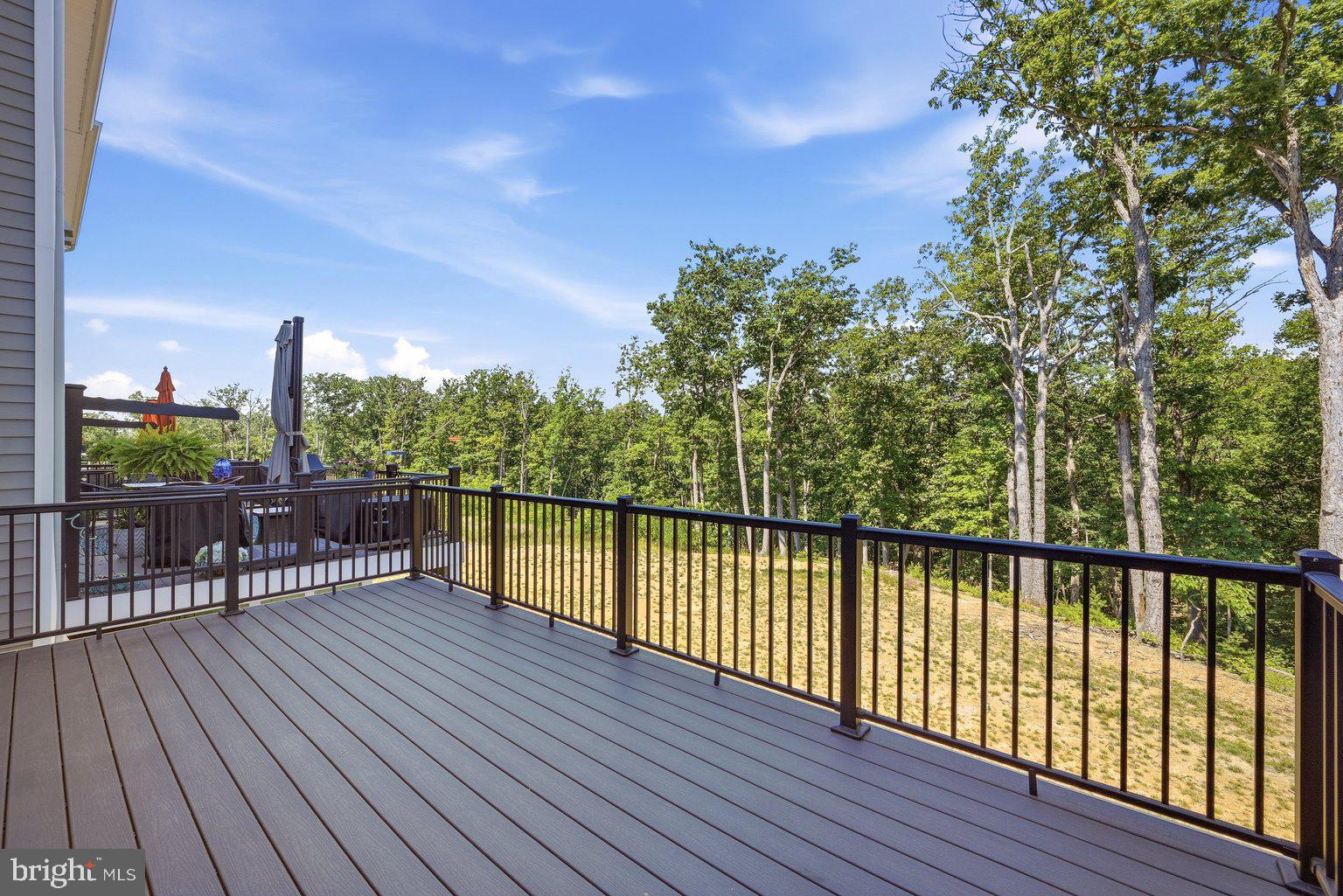 LAKE FREDERICK - Residential