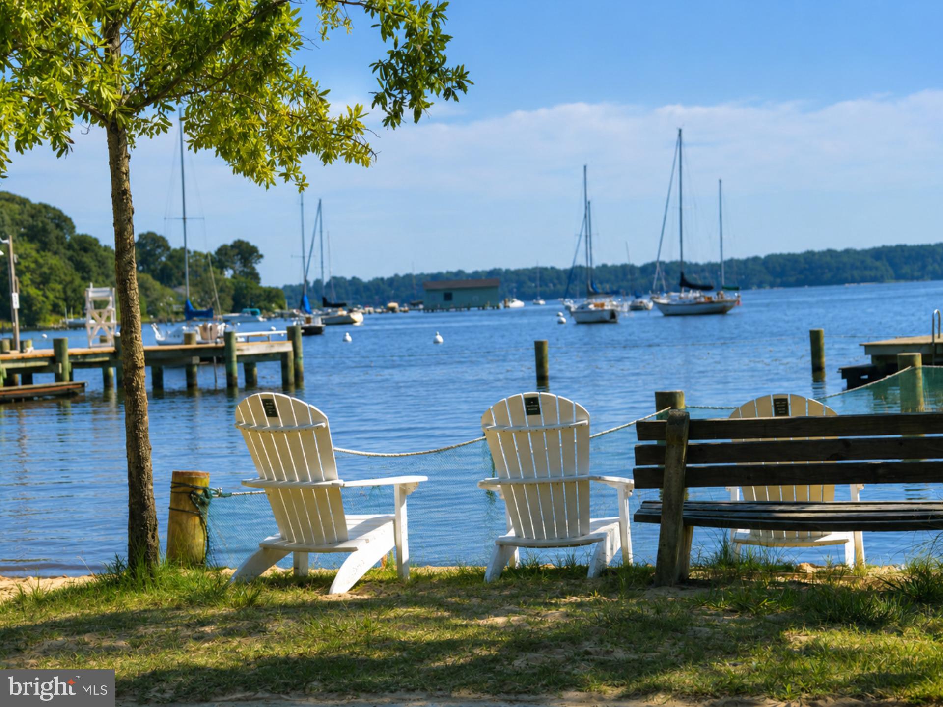 OLDE SEVERNA PARK - Residential