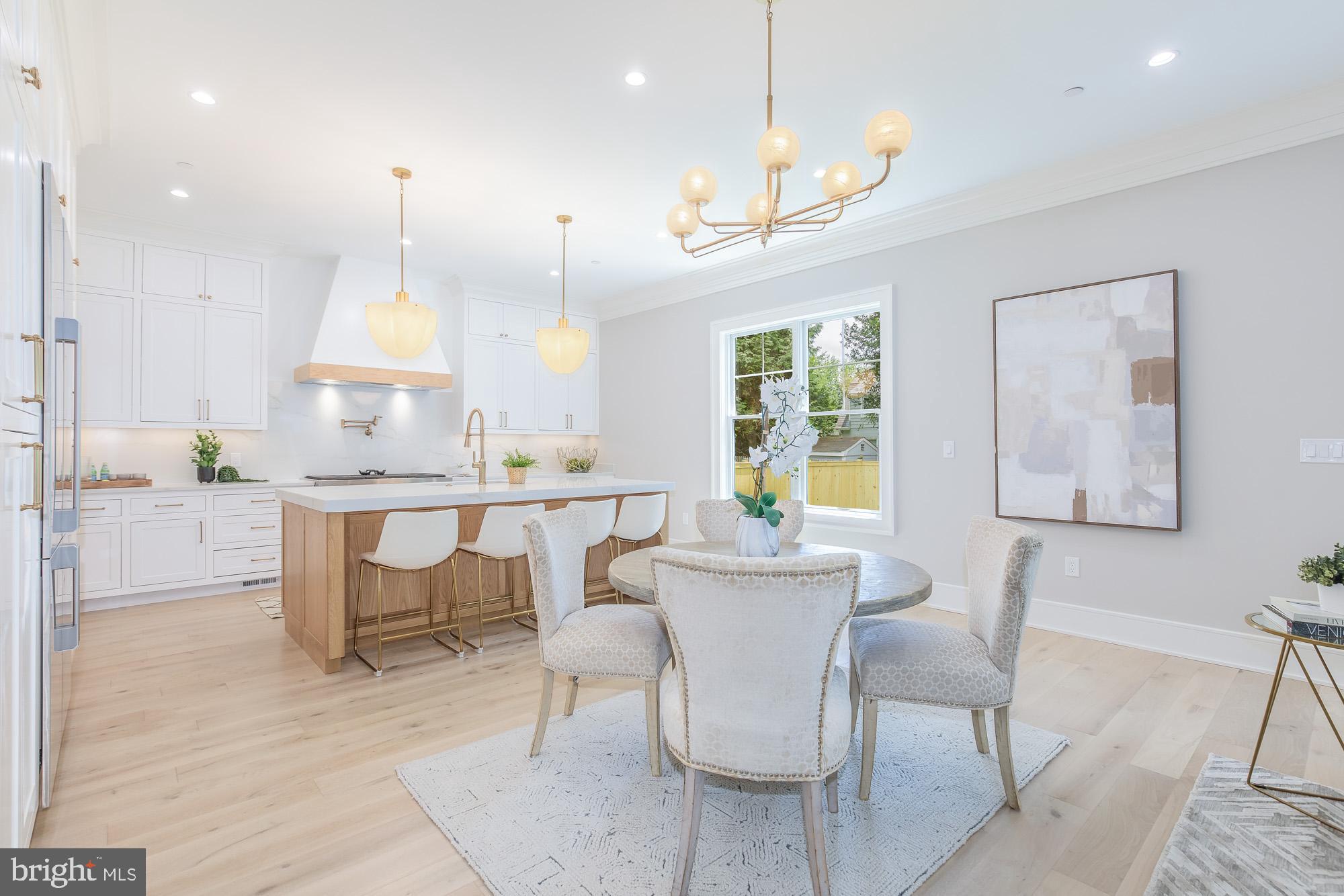 ALTA VISTA - Residential