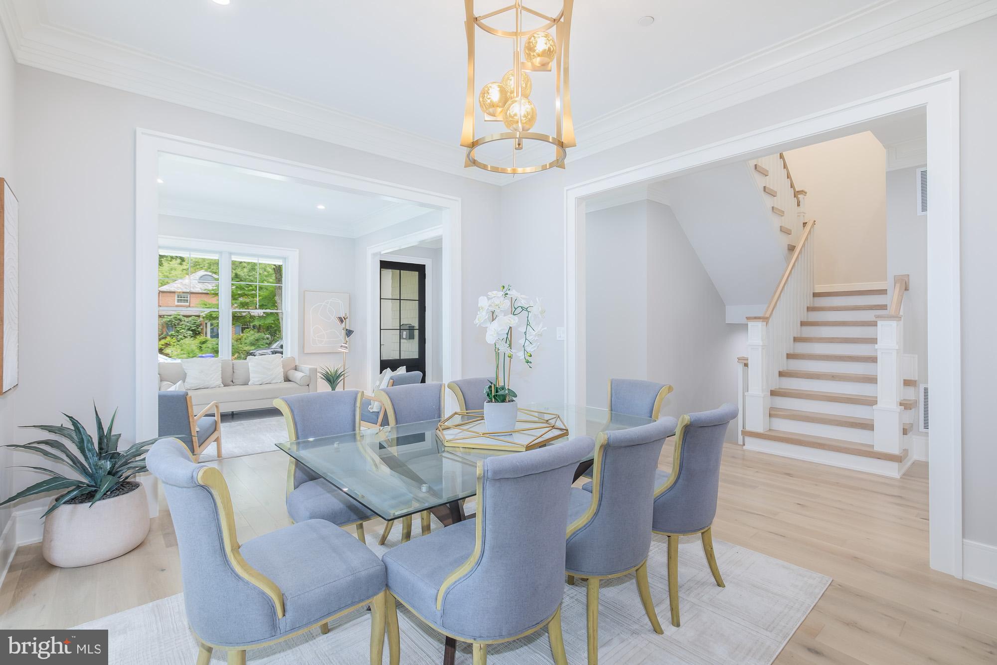 ALTA VISTA - Residential
