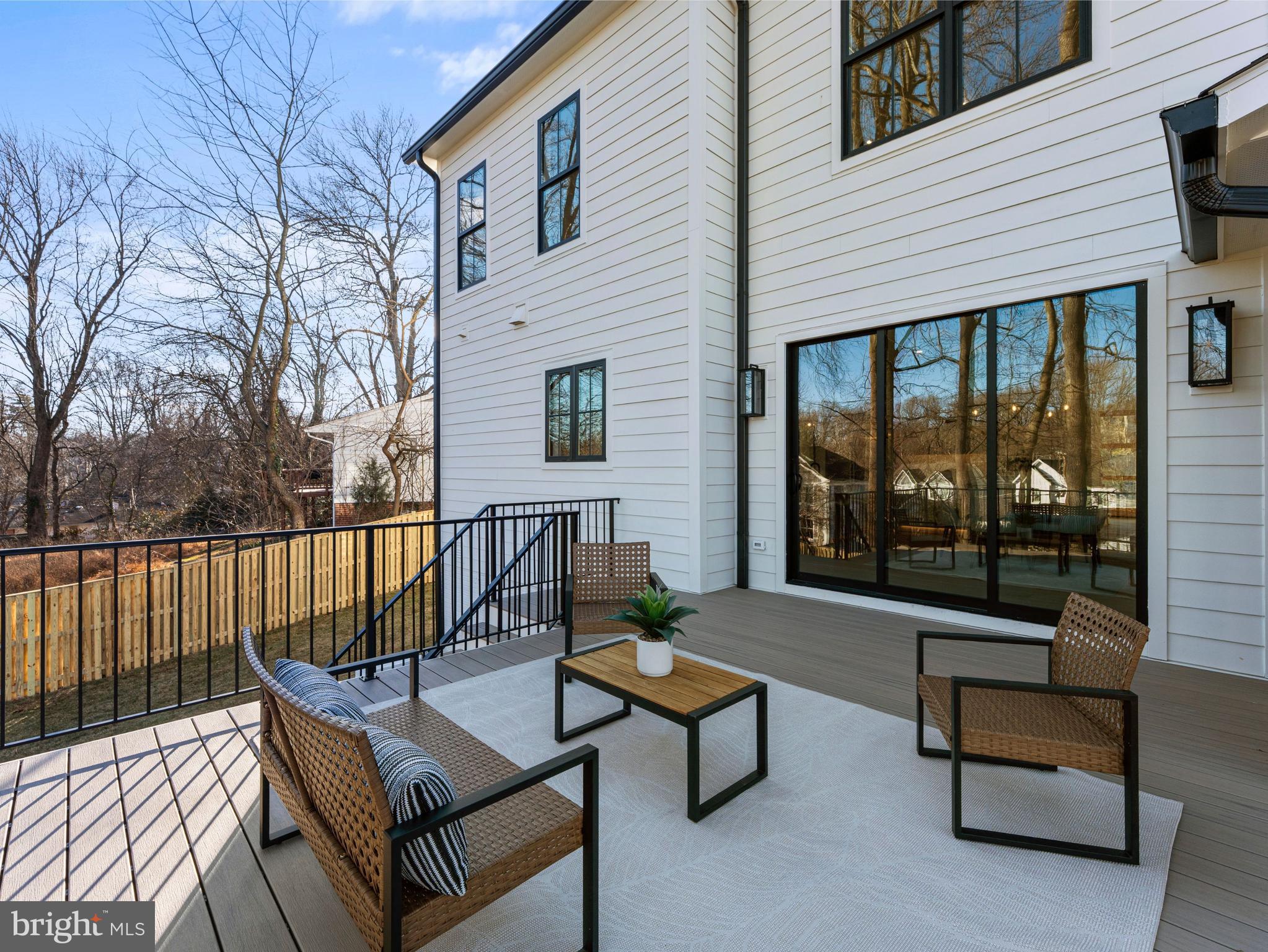 VIENNA WOODS - Residential