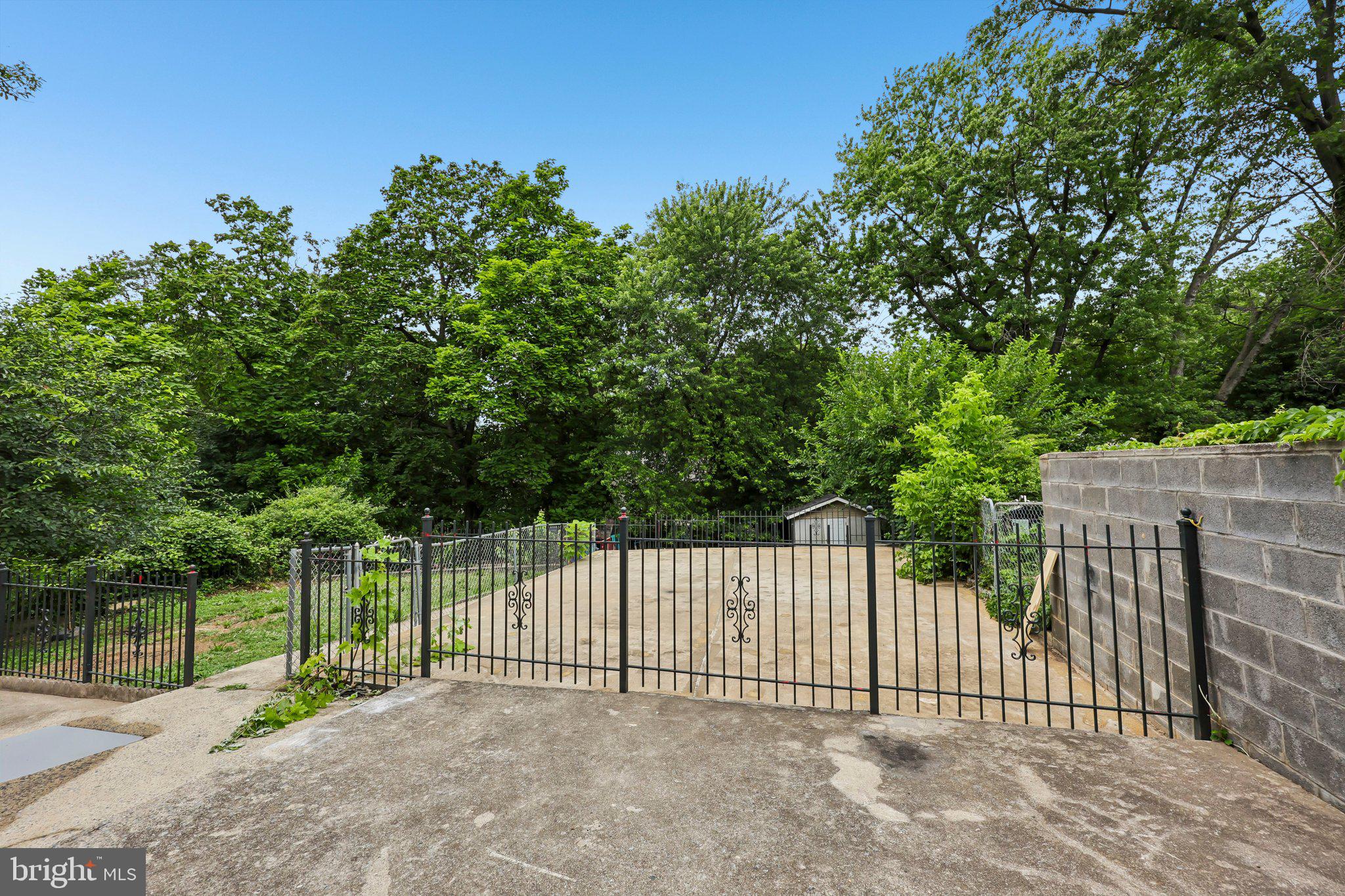 TAKOMA PARK - Residential
