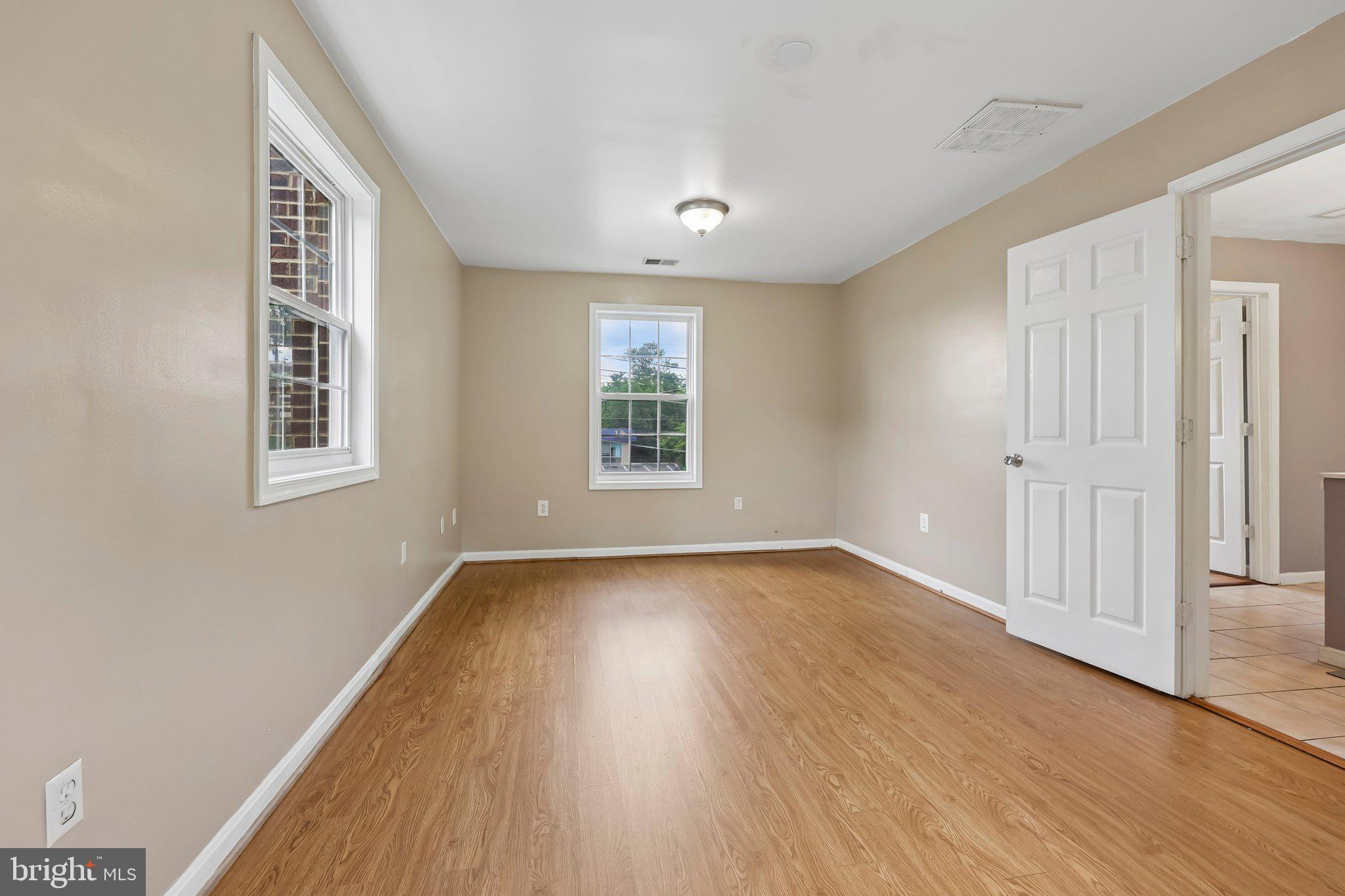 TAKOMA PARK - Residential