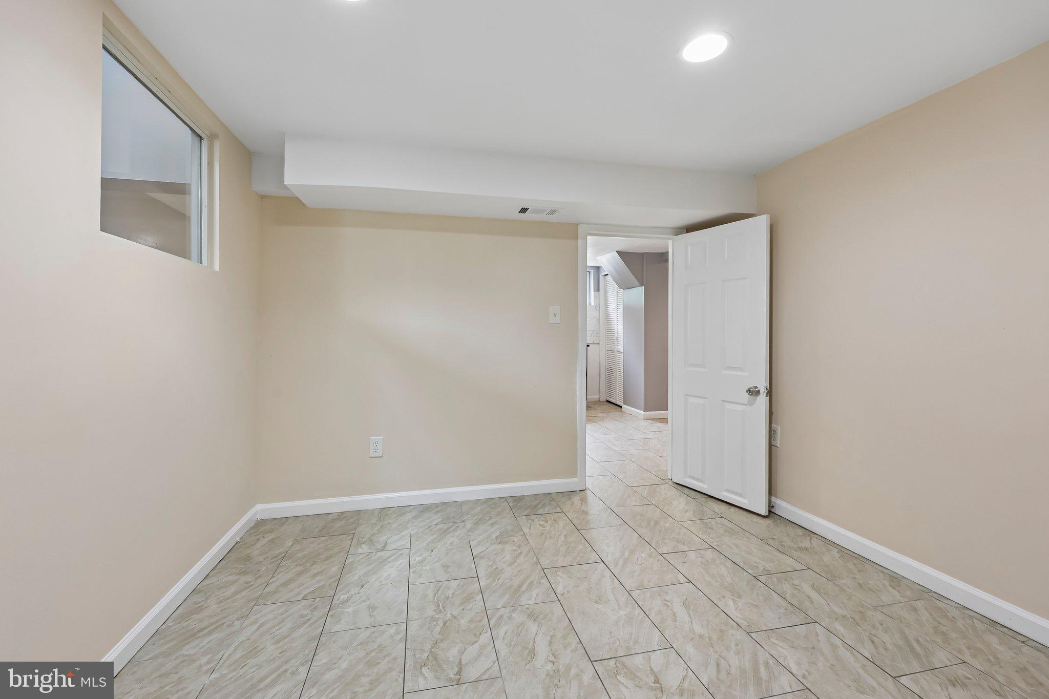 TAKOMA PARK - Residential