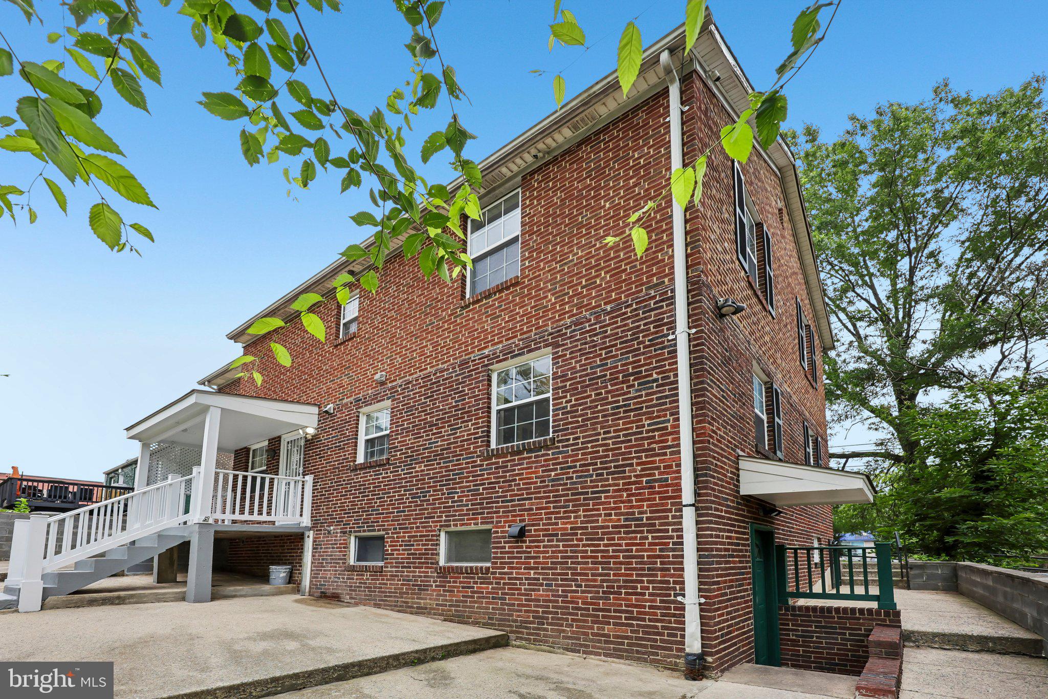 TAKOMA PARK - Residential
