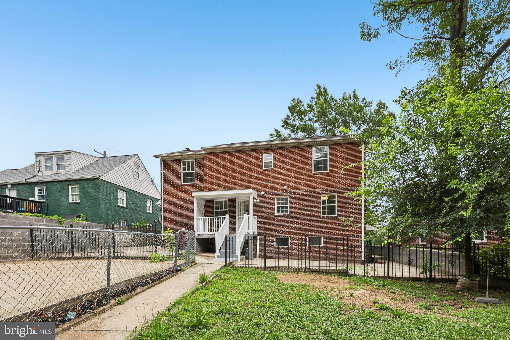 TAKOMA PARK - Residential