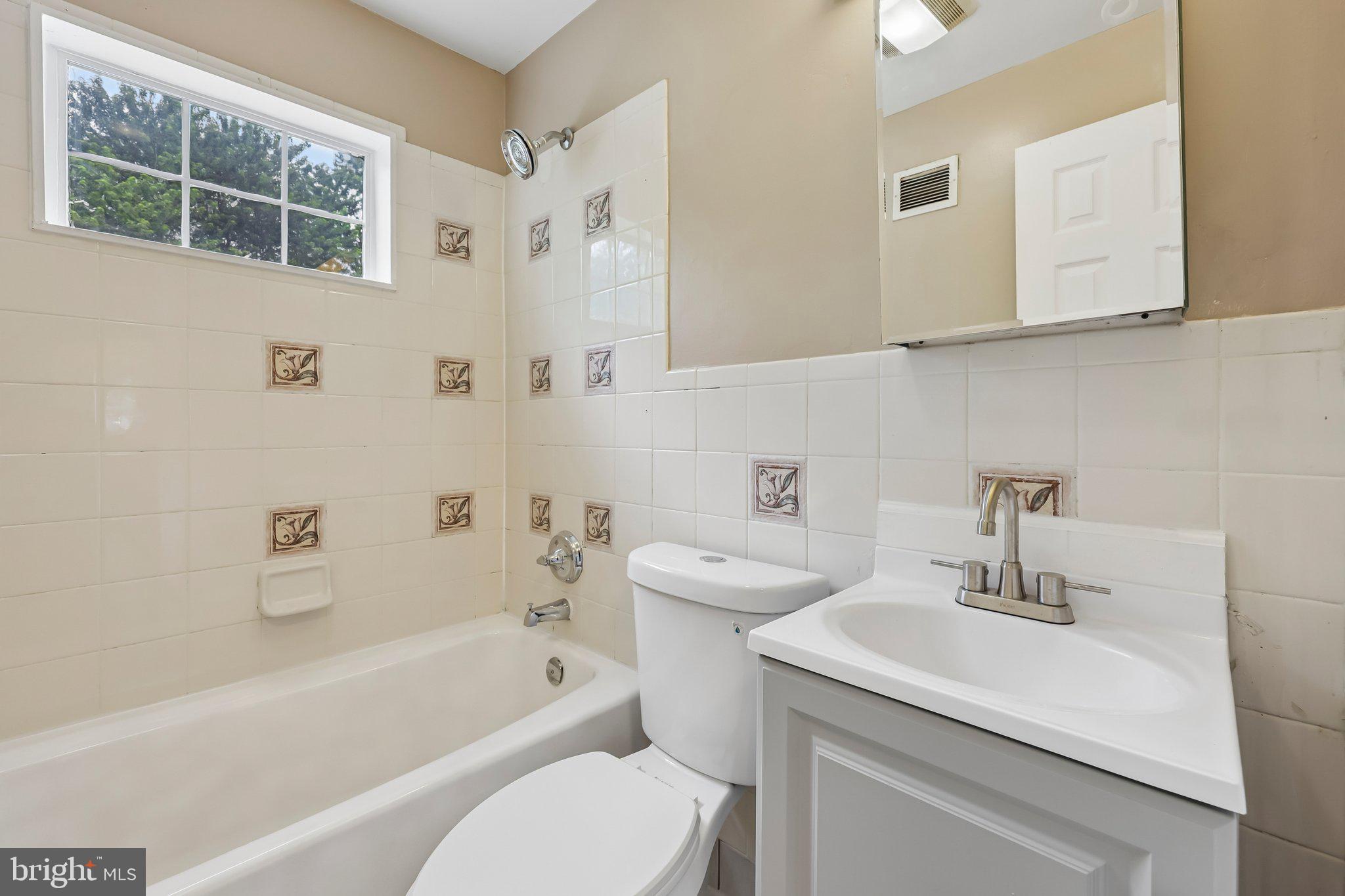 TAKOMA PARK - Residential