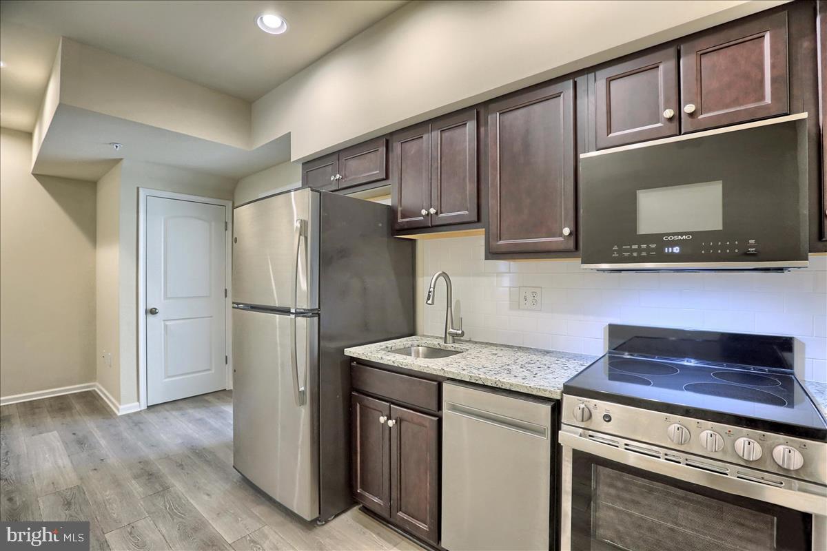 HIGH POINTE IN HERSHEY - Residential Lease