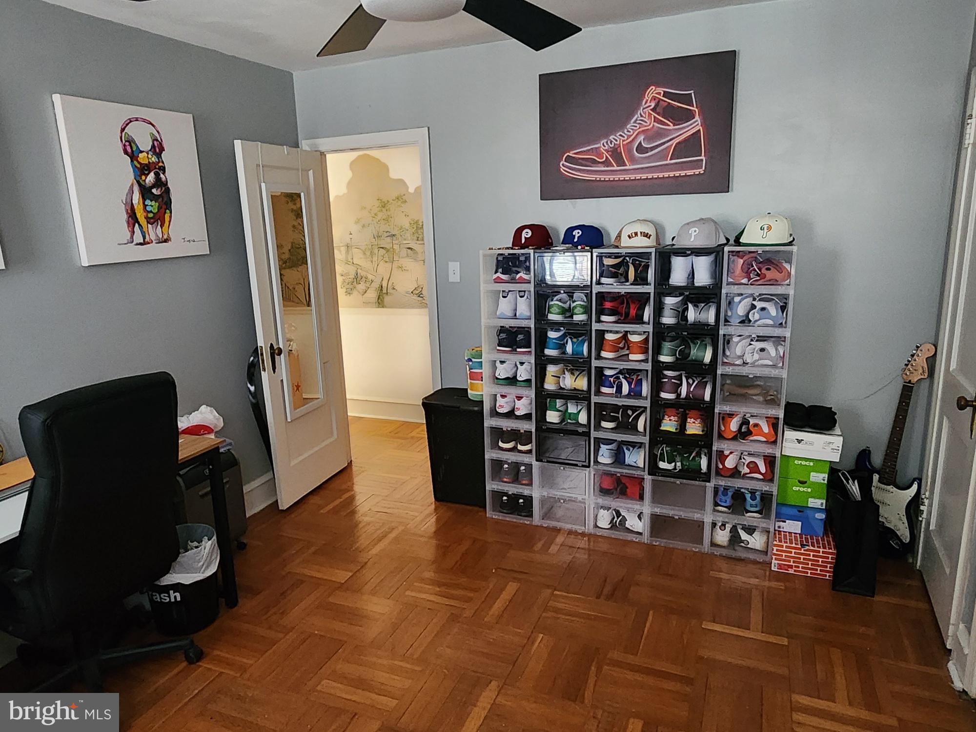 EAST MT AIRY - Residential