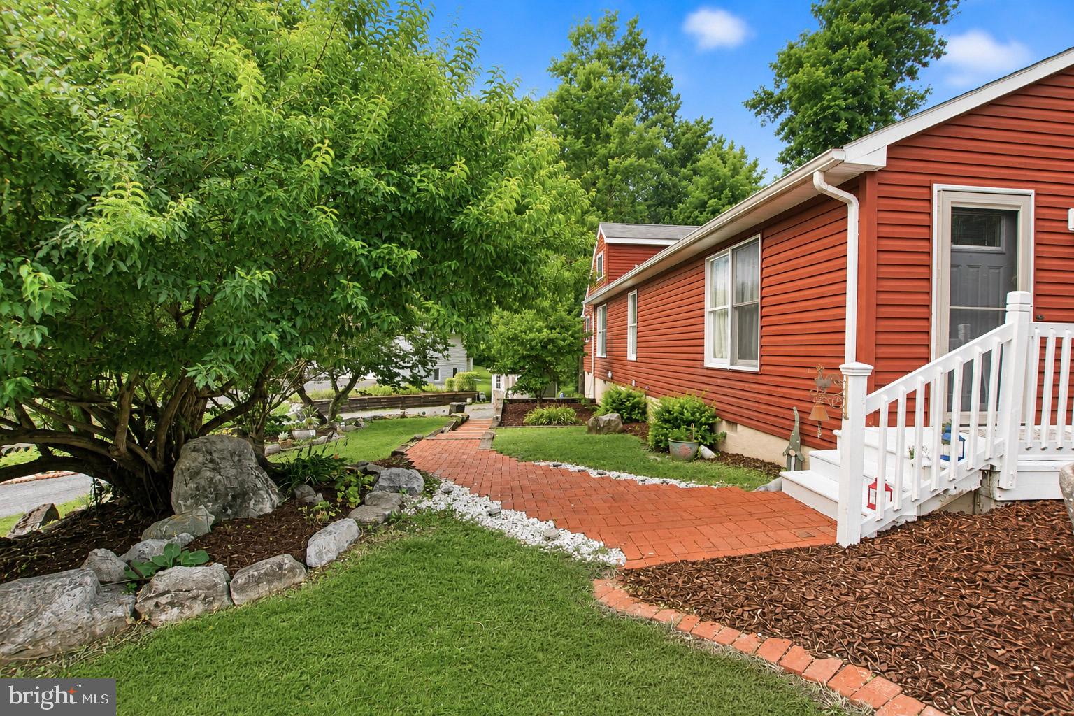 BRIARWOOD - Residential