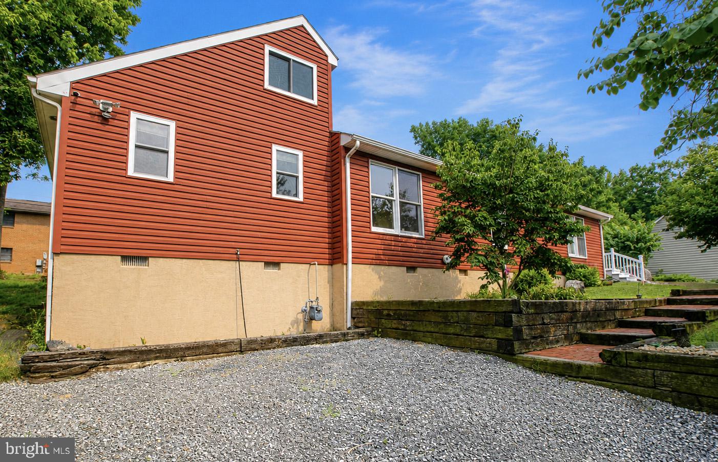 BRIARWOOD - Residential