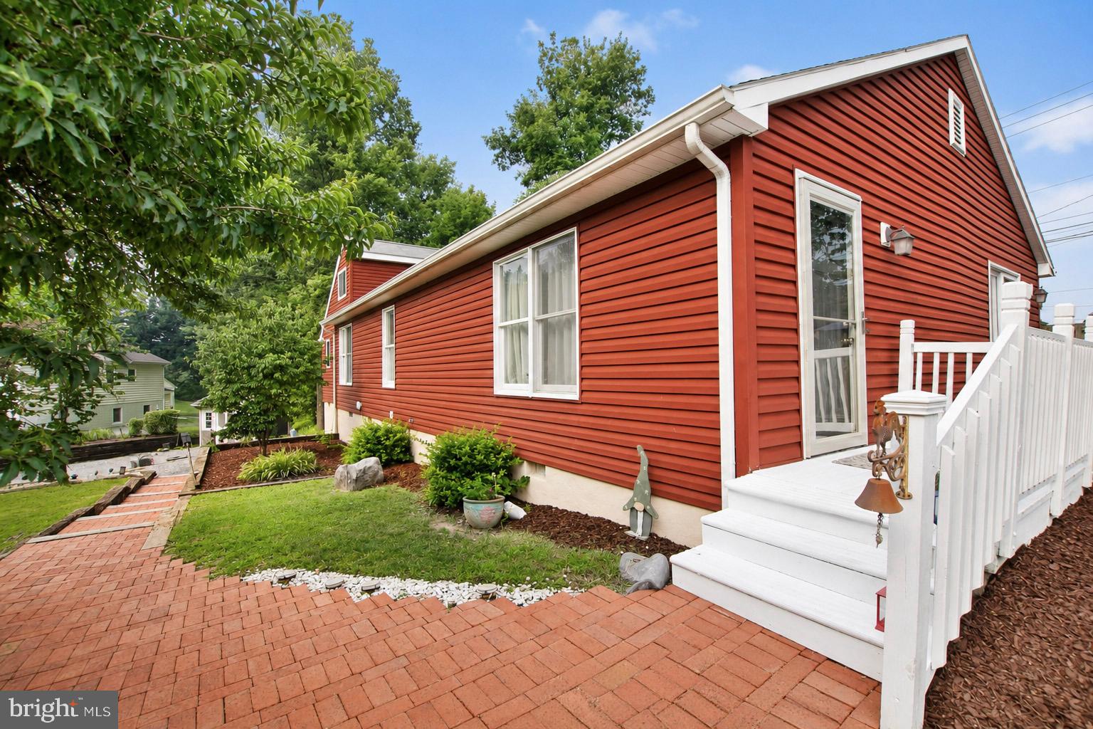 BRIARWOOD - Residential