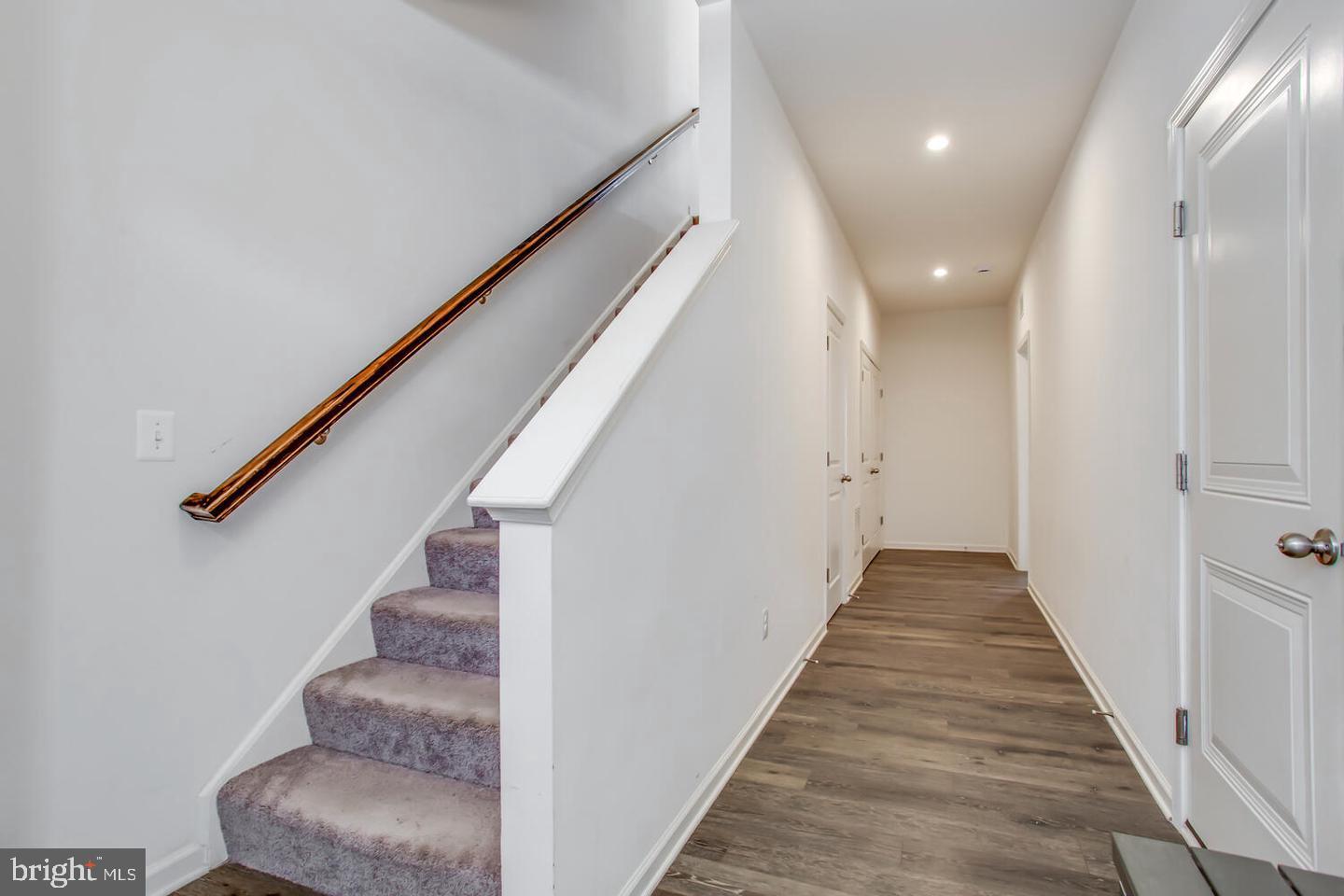 FEATHERSTONE STATION CONDOMINIUMS - Residential Lease