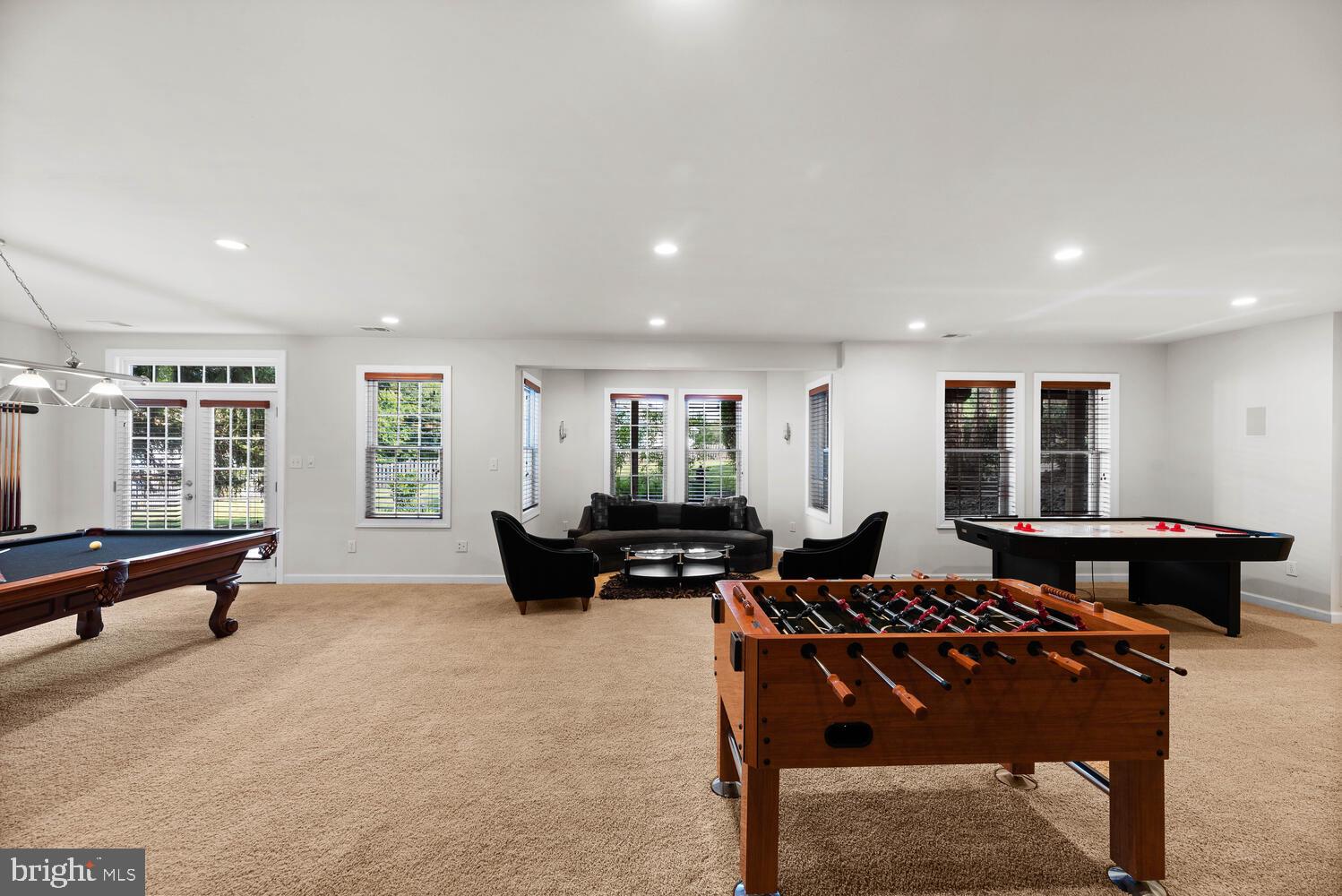 PINEY GLEN VILLAGE - Residential