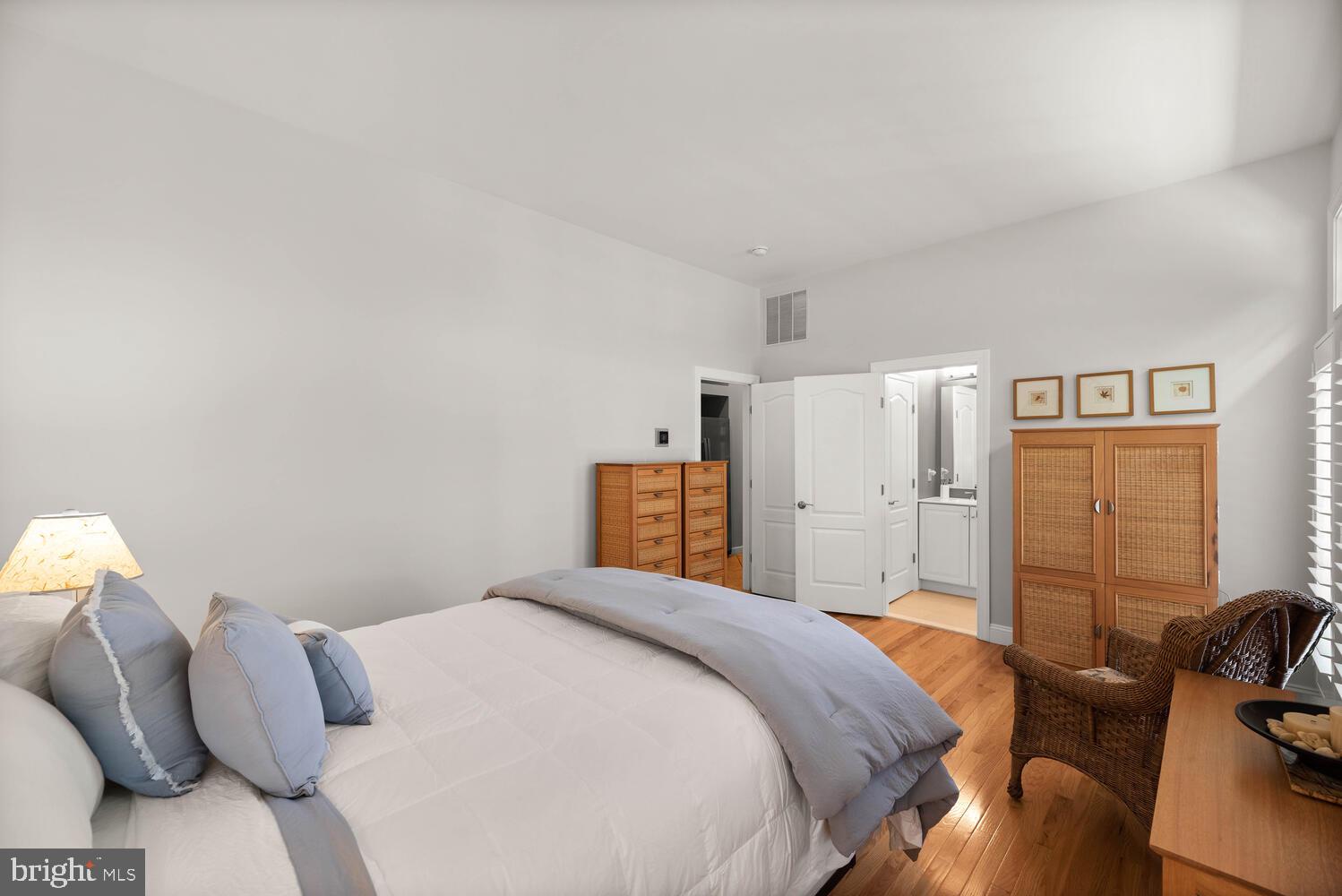 PINEY GLEN VILLAGE - Residential