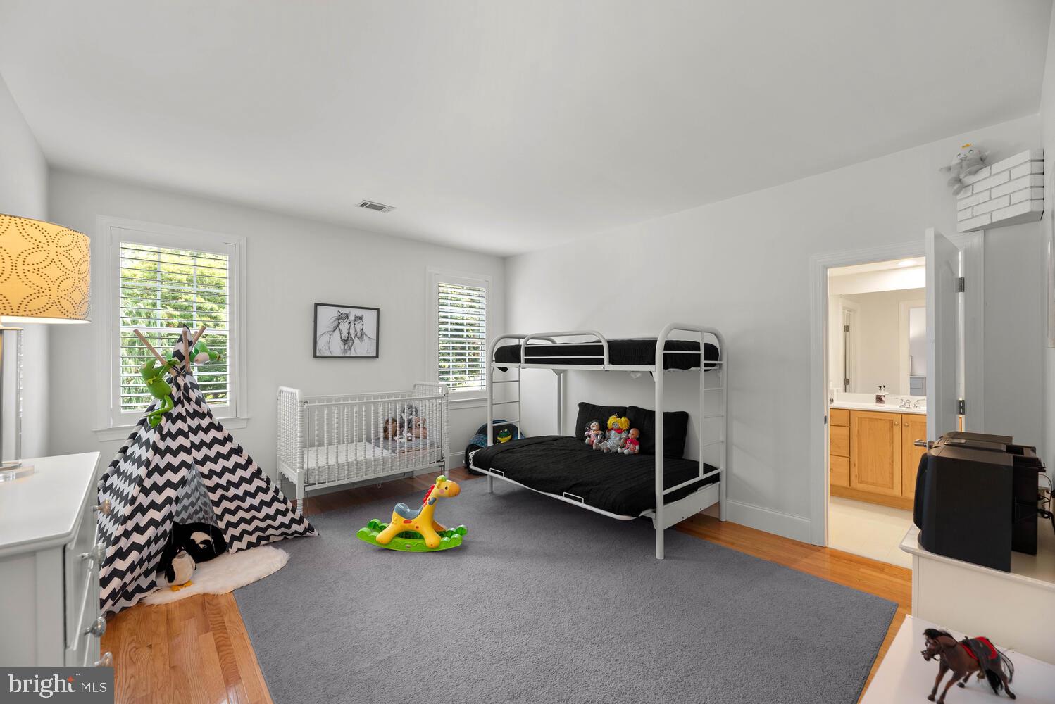 PINEY GLEN VILLAGE - Residential