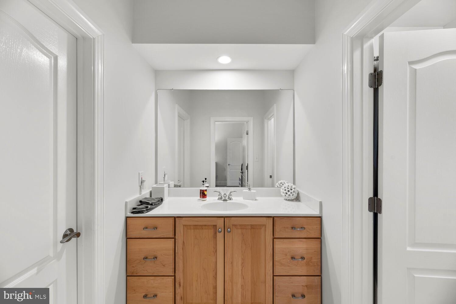 PINEY GLEN VILLAGE - Residential