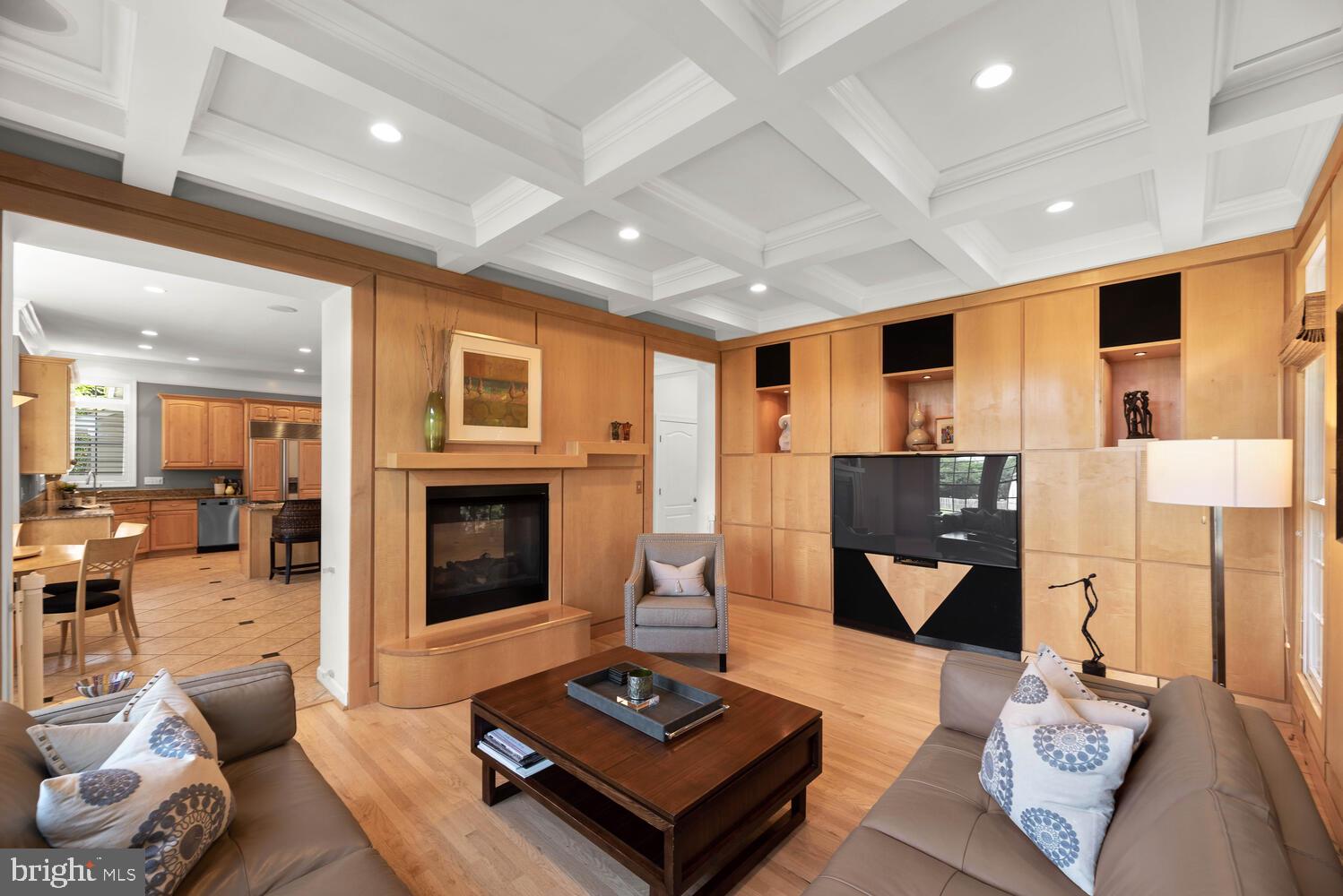 PINEY GLEN VILLAGE - Residential