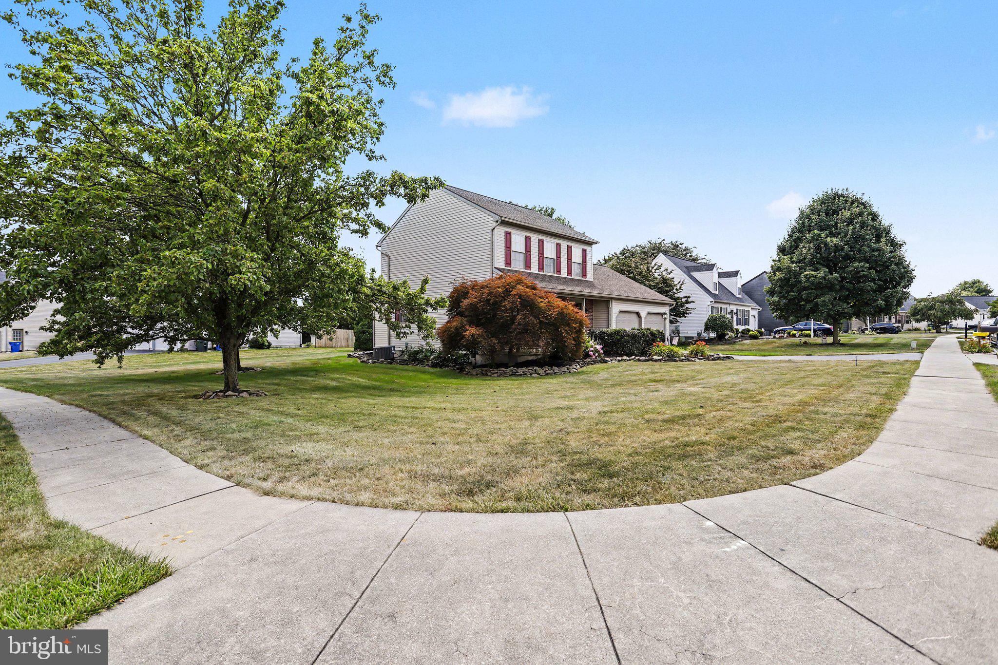 ASHLEY FARMS - Residential