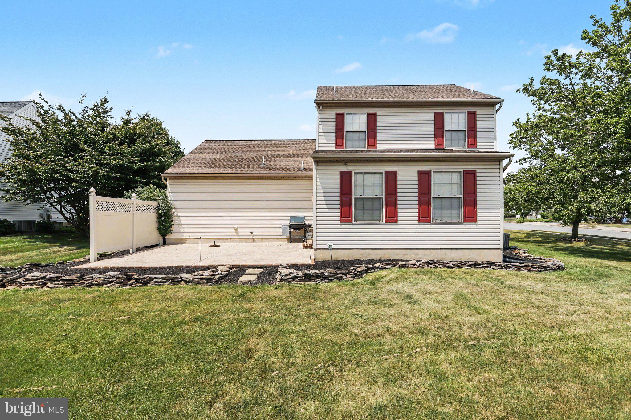 ASHLEY FARMS - Residential