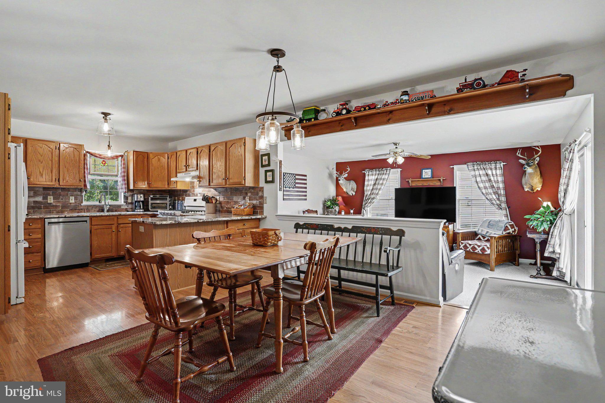 ASHLEY FARMS - Residential