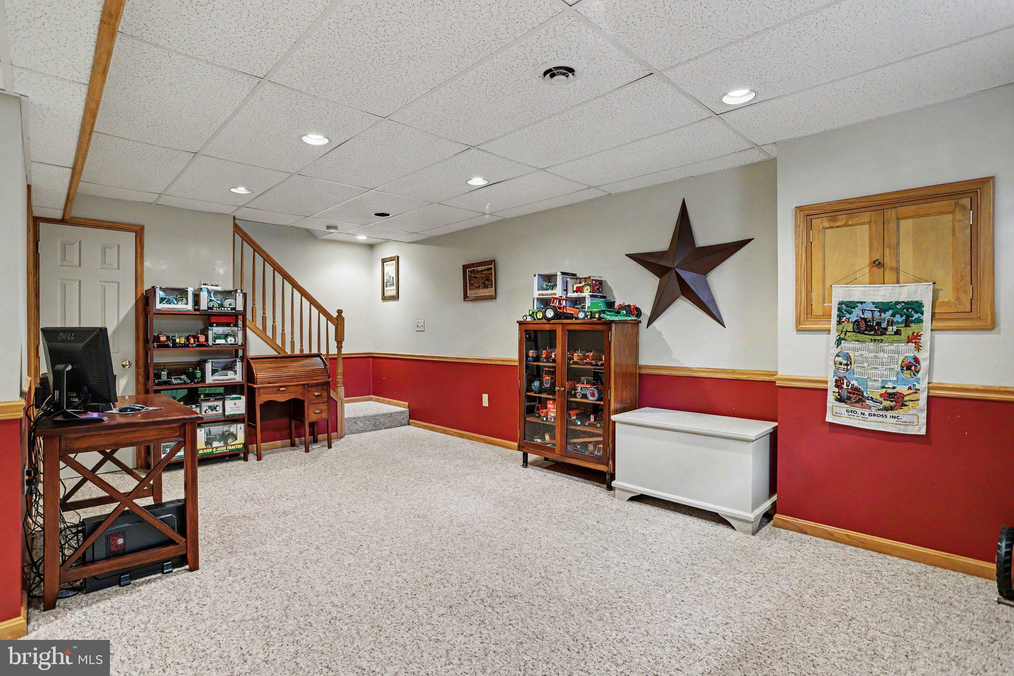 ASHLEY FARMS - Residential