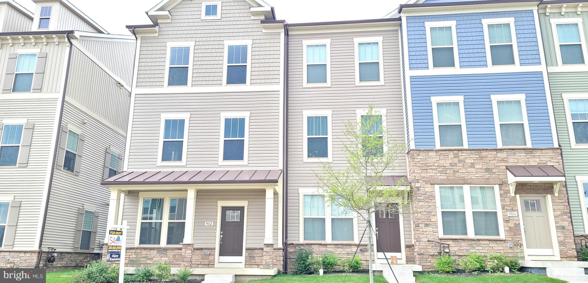 VILLAGES OF URBANA - Residential Lease