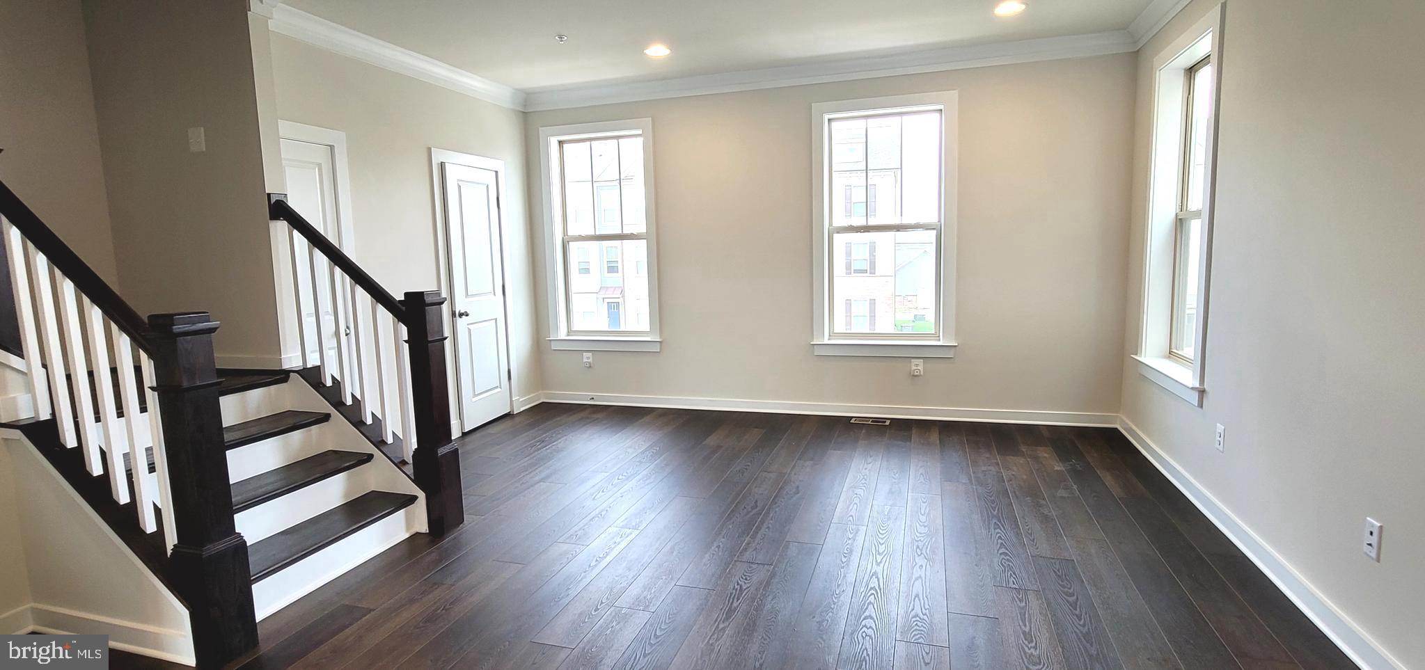 VILLAGES OF URBANA - Residential Lease