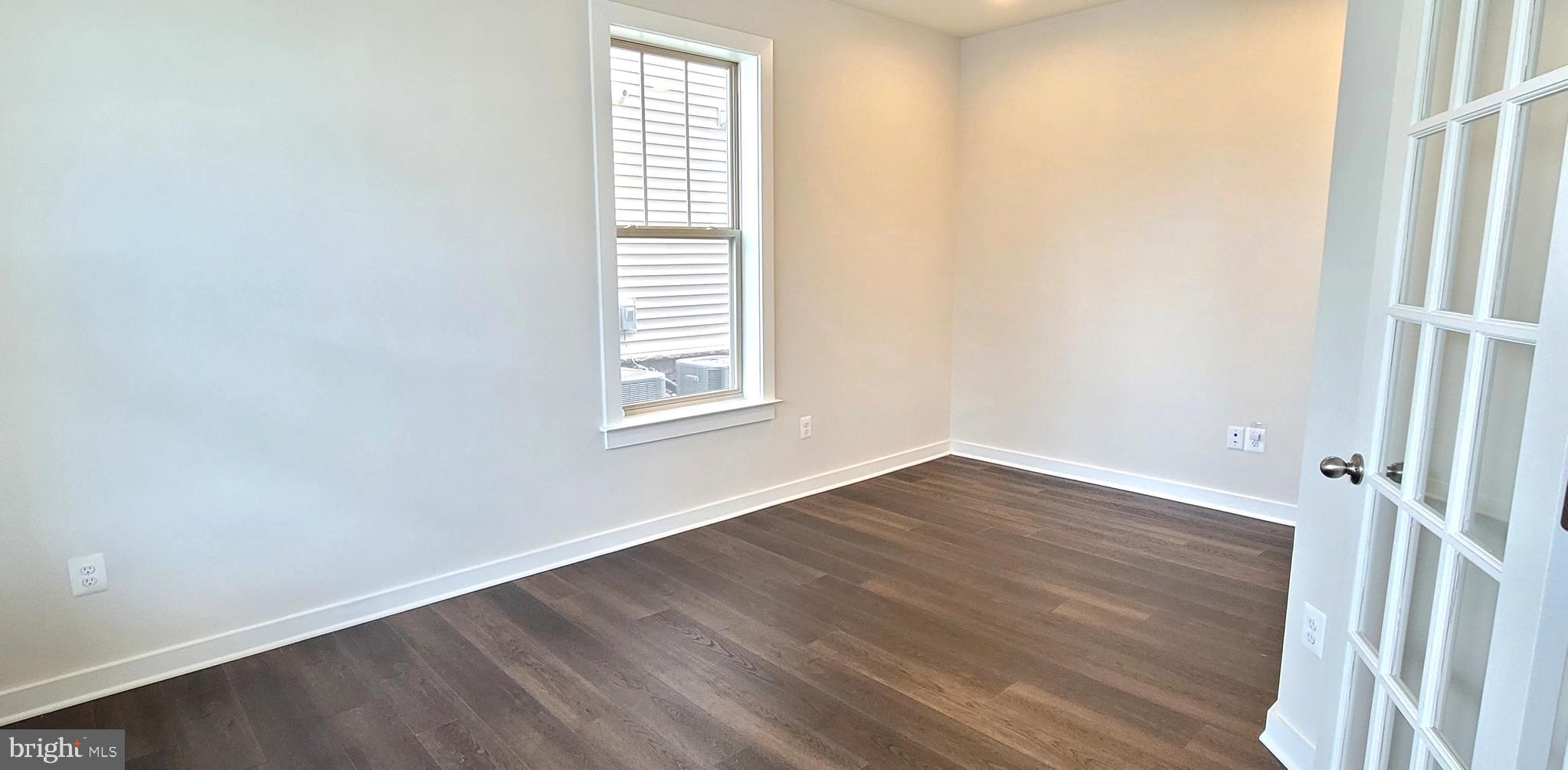 VILLAGES OF URBANA - Residential Lease