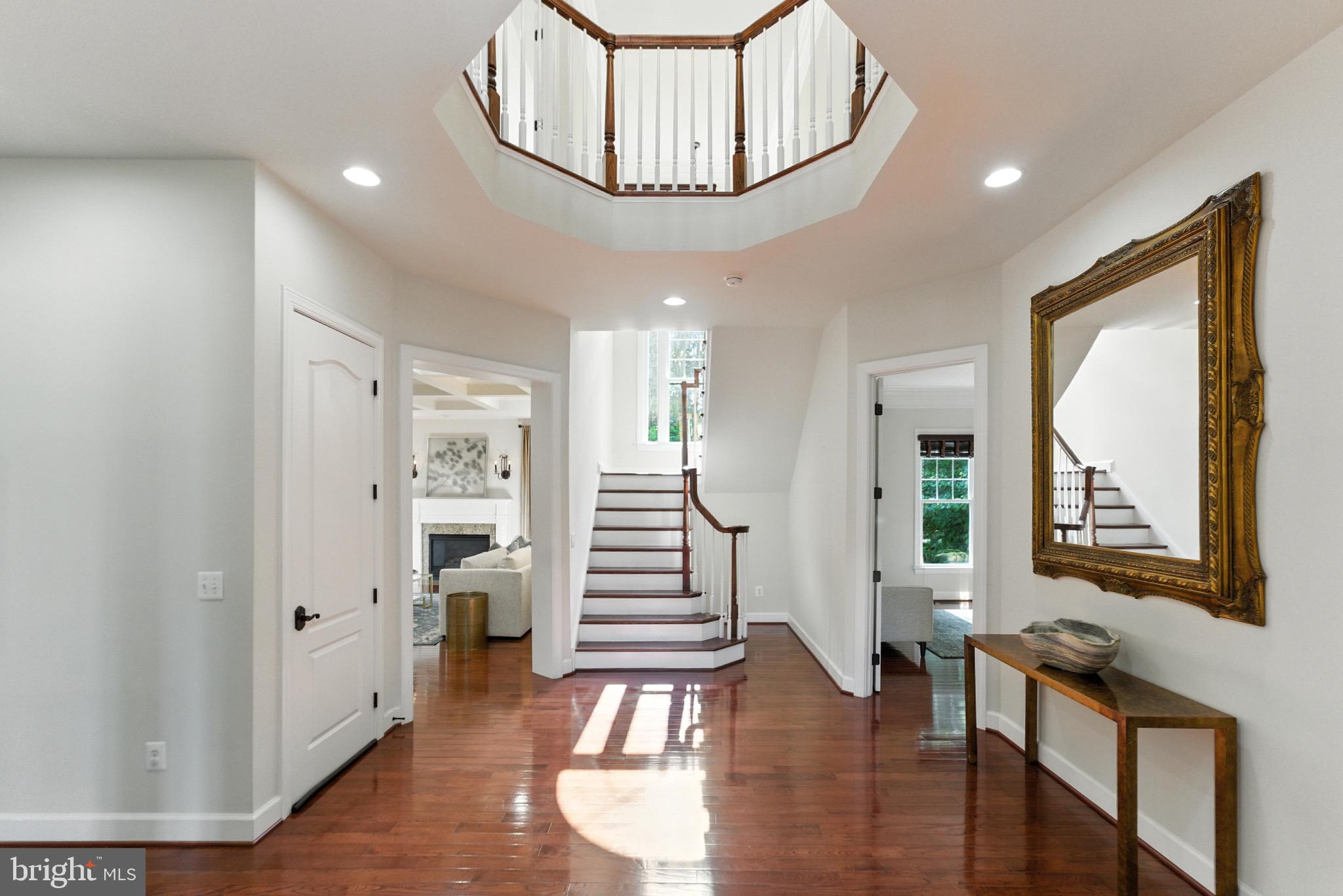 ROSEMONT - Residential