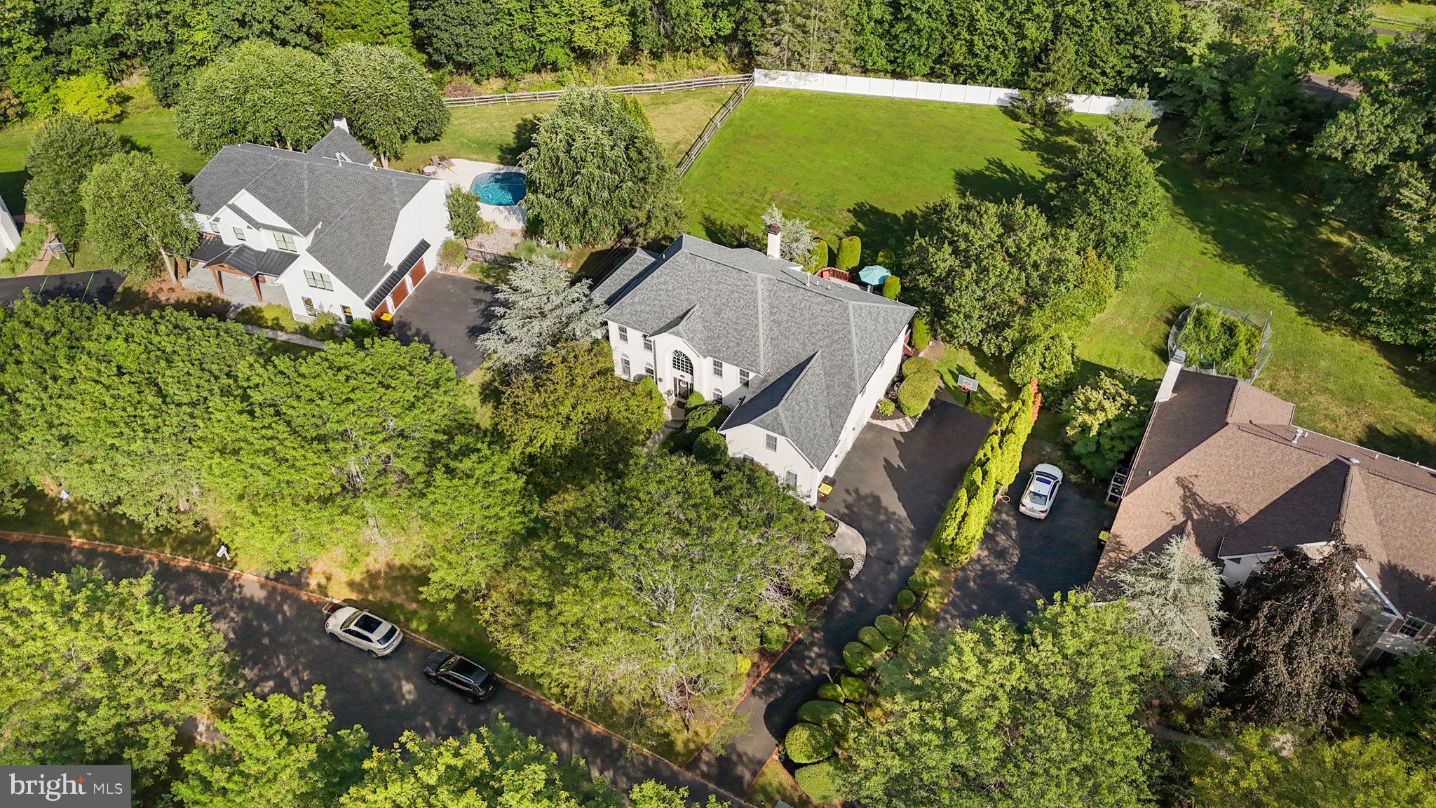OAKS OF BUCKINGHAM - Residential