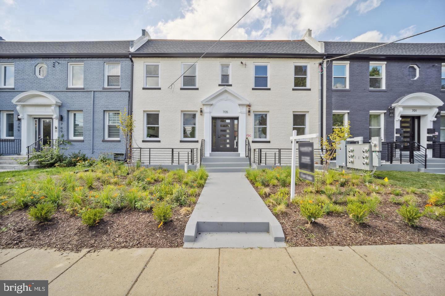 BROOKLAND - Residential