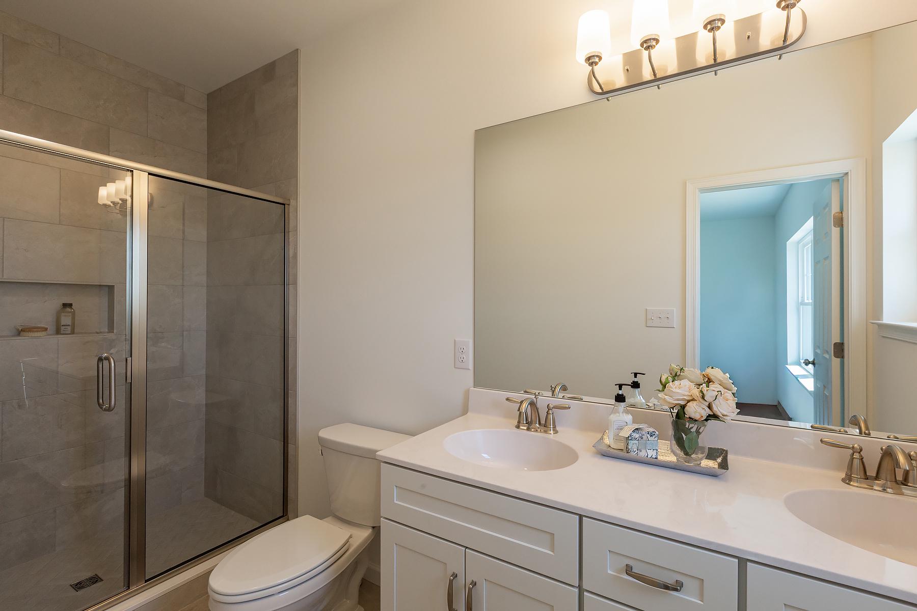 PINE VIEW ESTATES - Residential