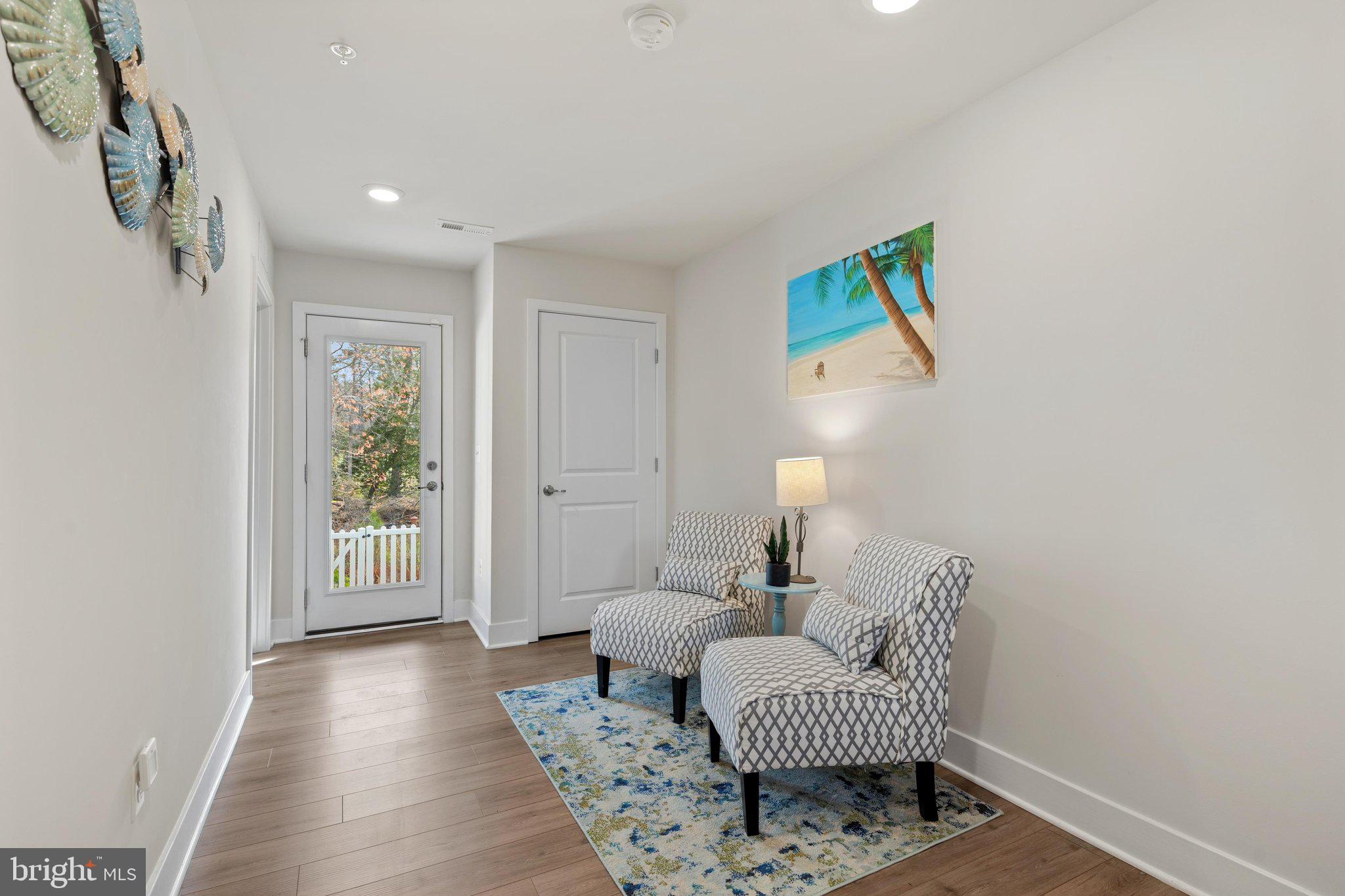 SEA OAKS VILLAGE - Residential