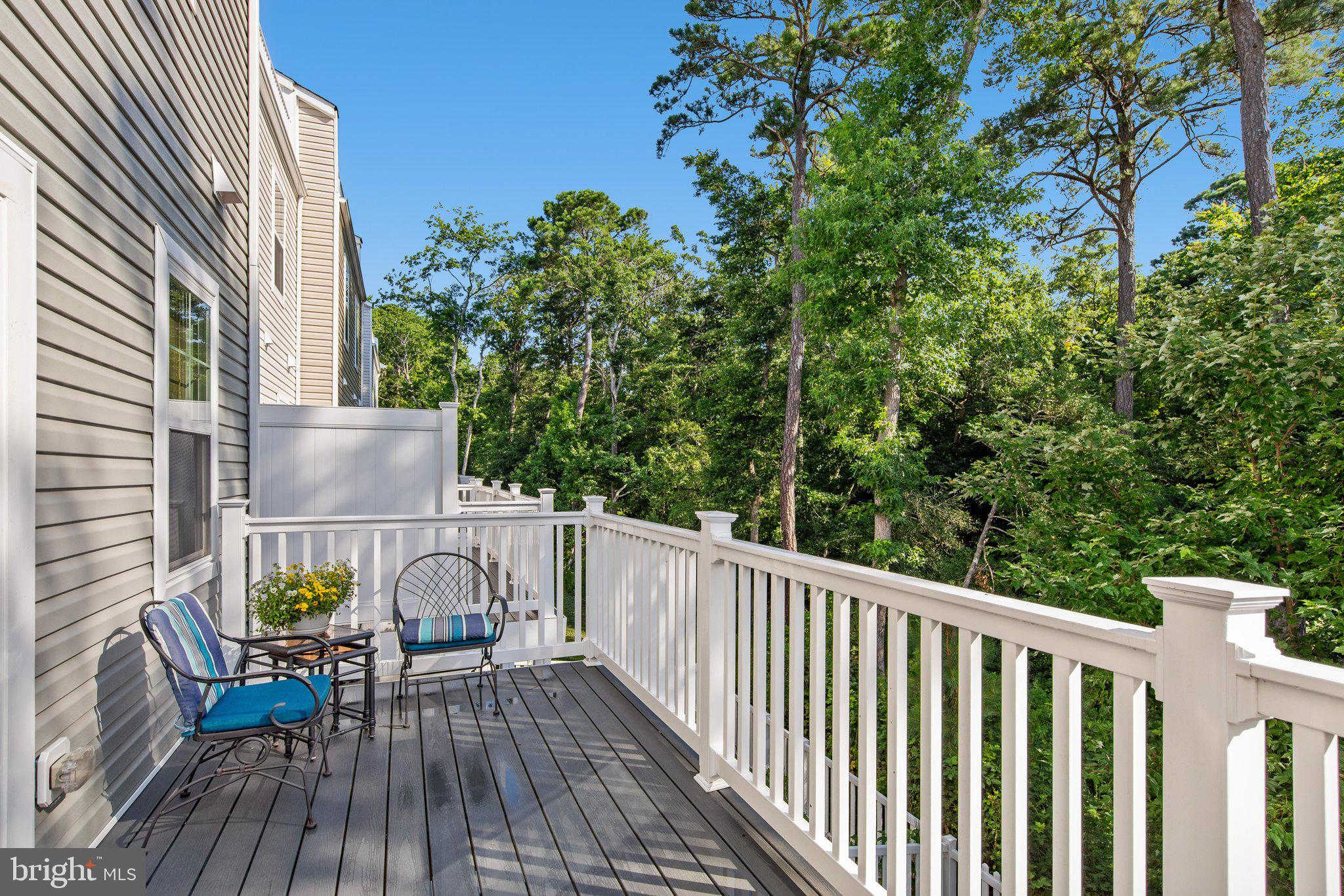 SEA OAKS VILLAGE - Residential